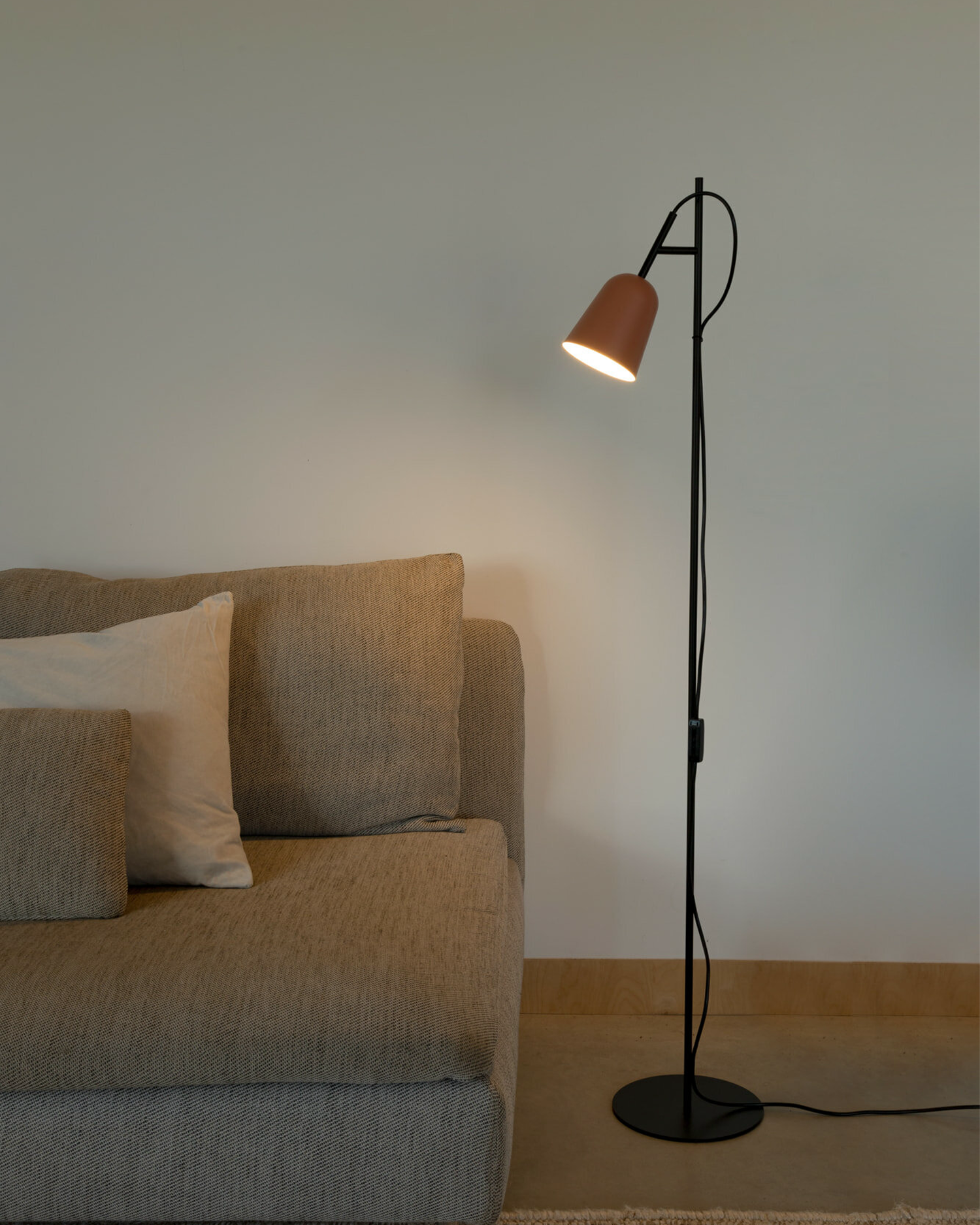 Lampada da terra Studio