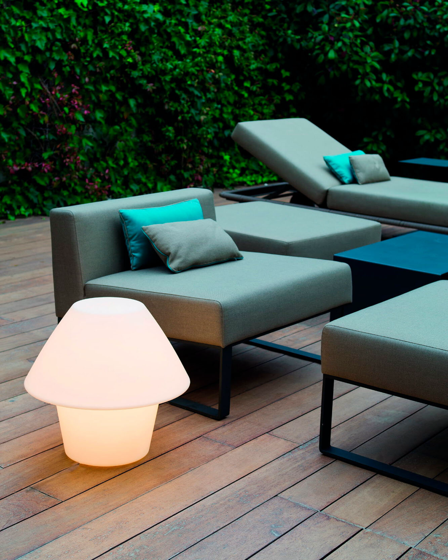 Lampada da esterno da tavolo Versus