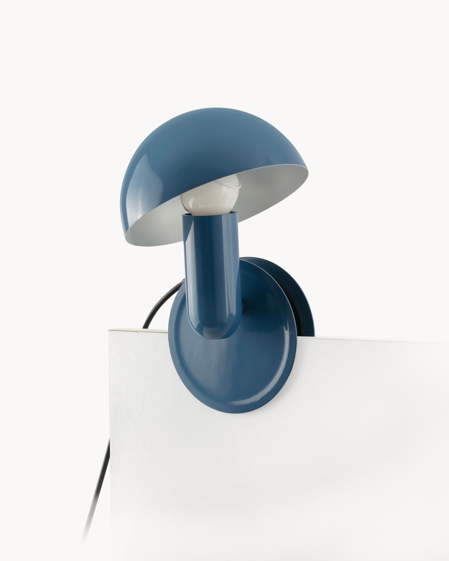 Lampada da tavolo Bela, azzurra