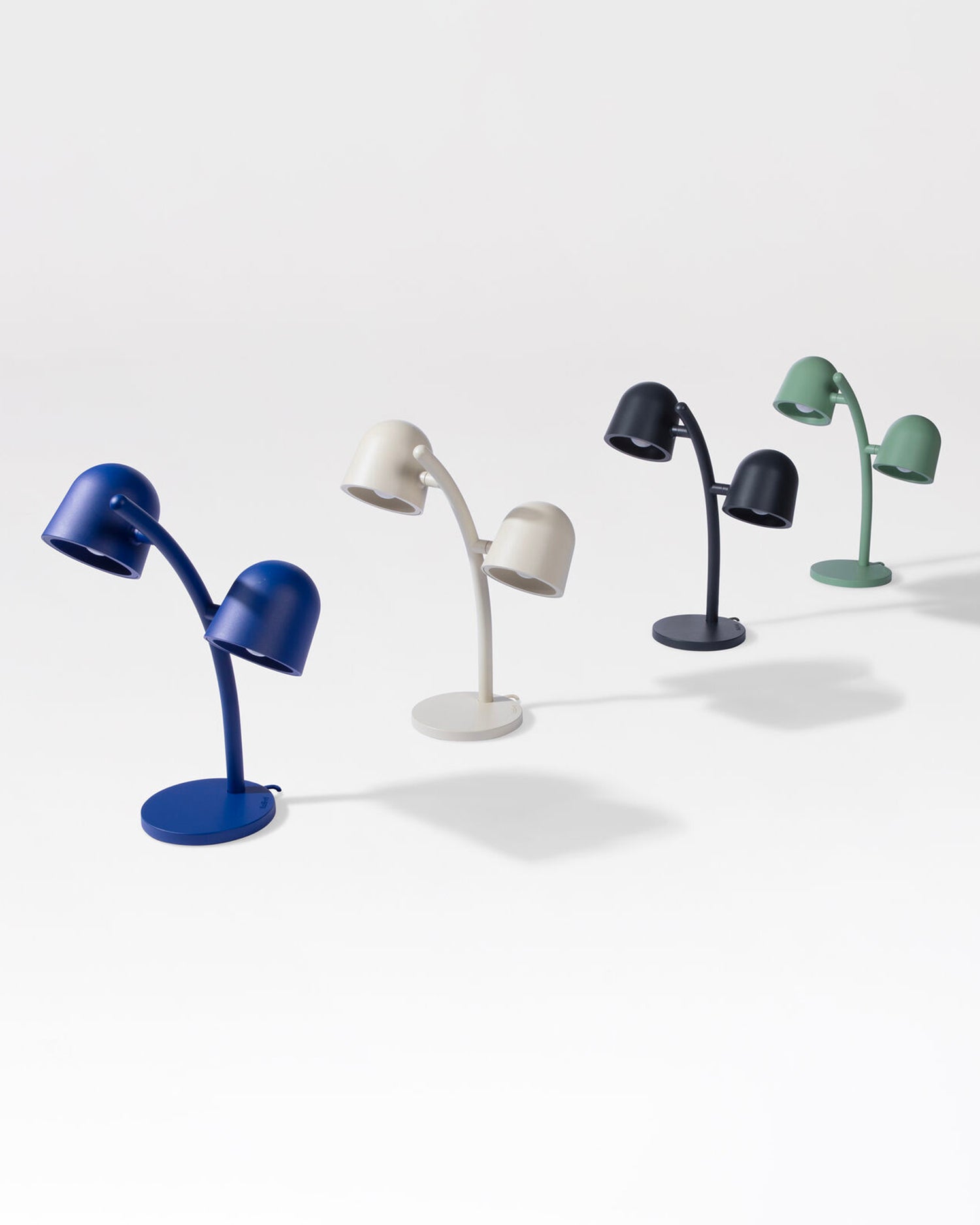 Lampada da tavolo in alluminio Little Lebow