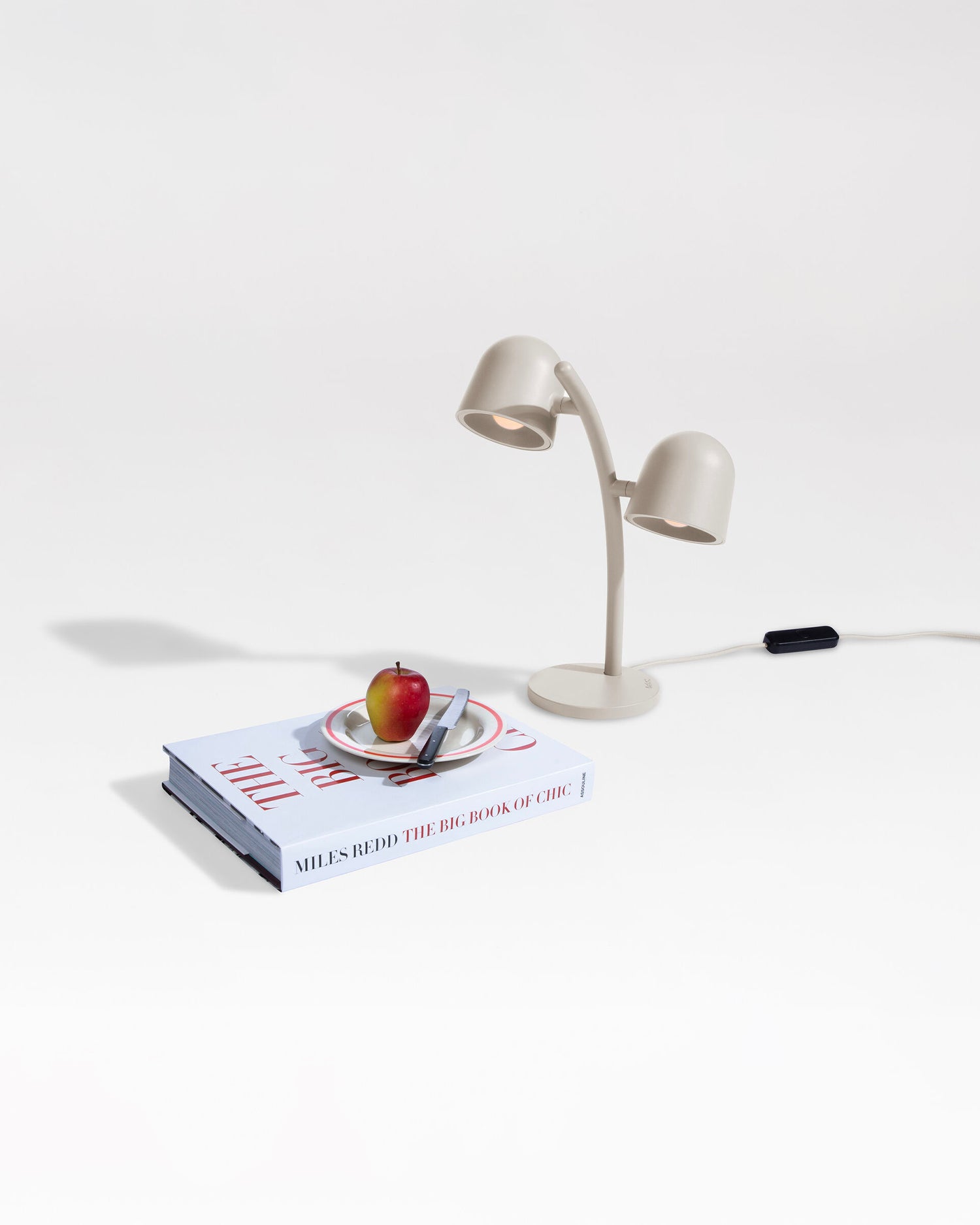Lampada da tavolo in alluminio Little Lebow
