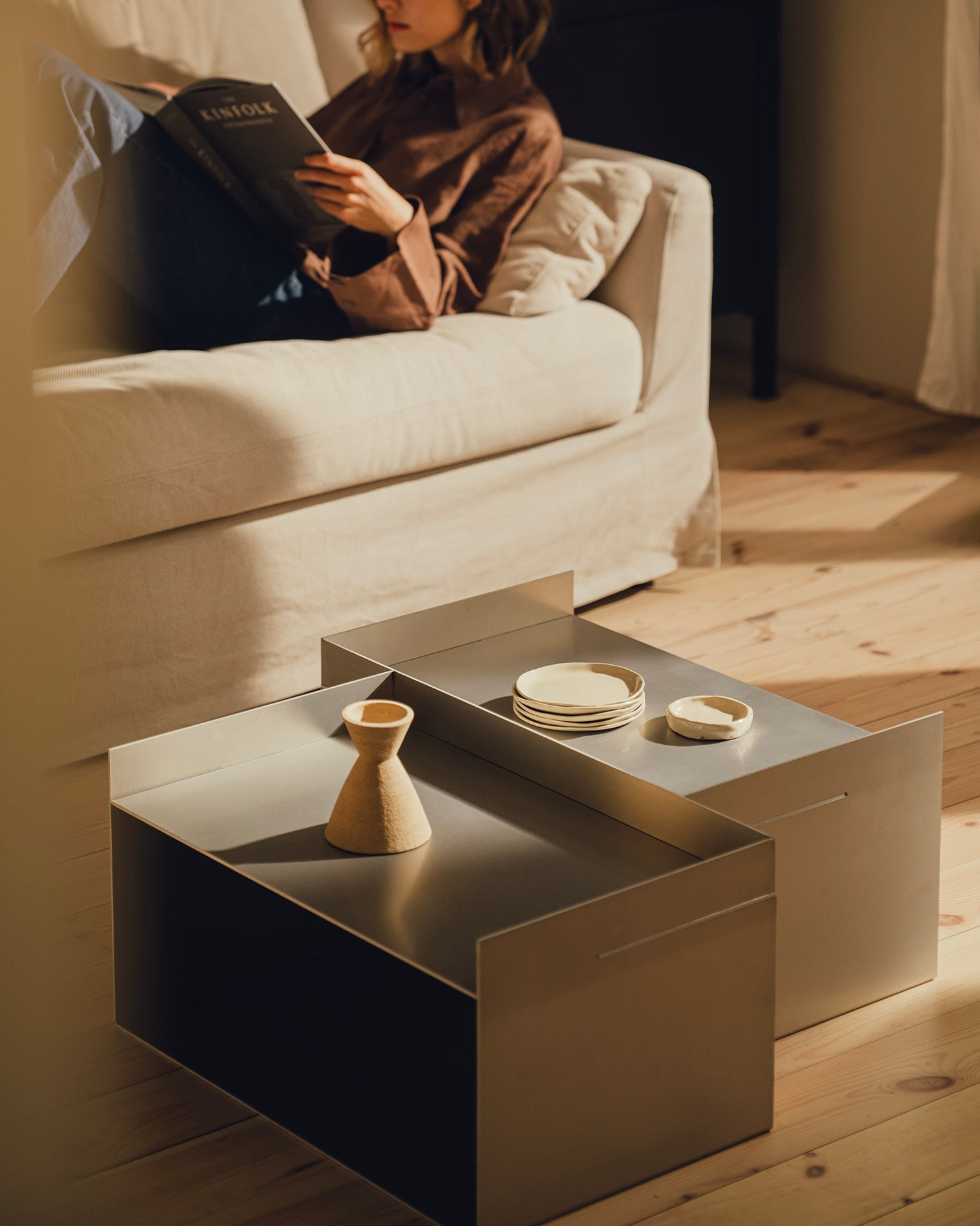 Tavolino multifunzionale in alluminio Raww