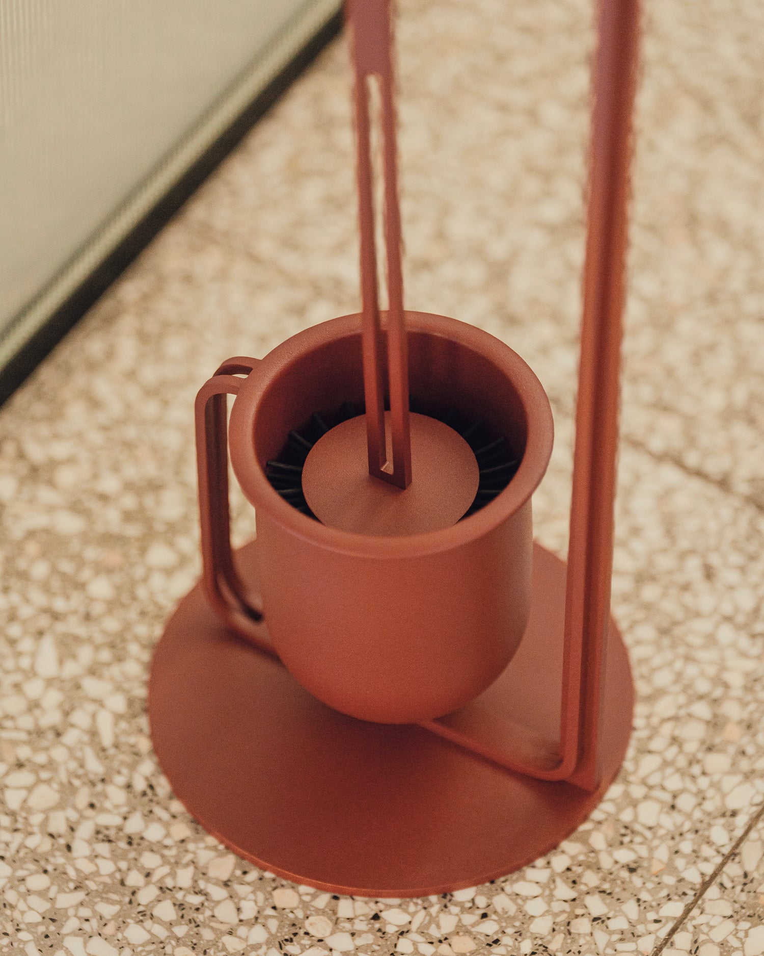 Portarotolo carta igienica con scopino in metallo Monaco