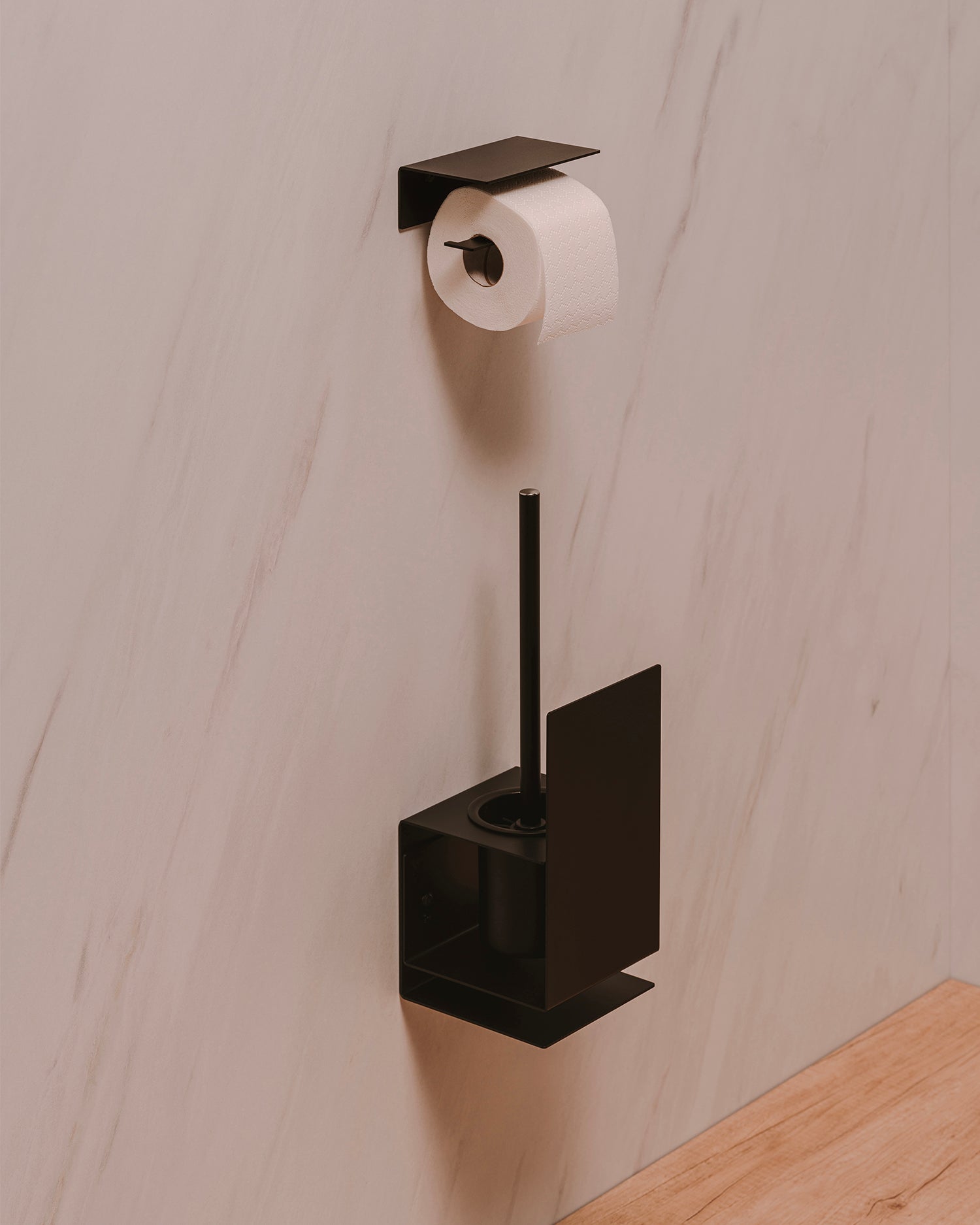 Portascopino bagno in metallo Lugano