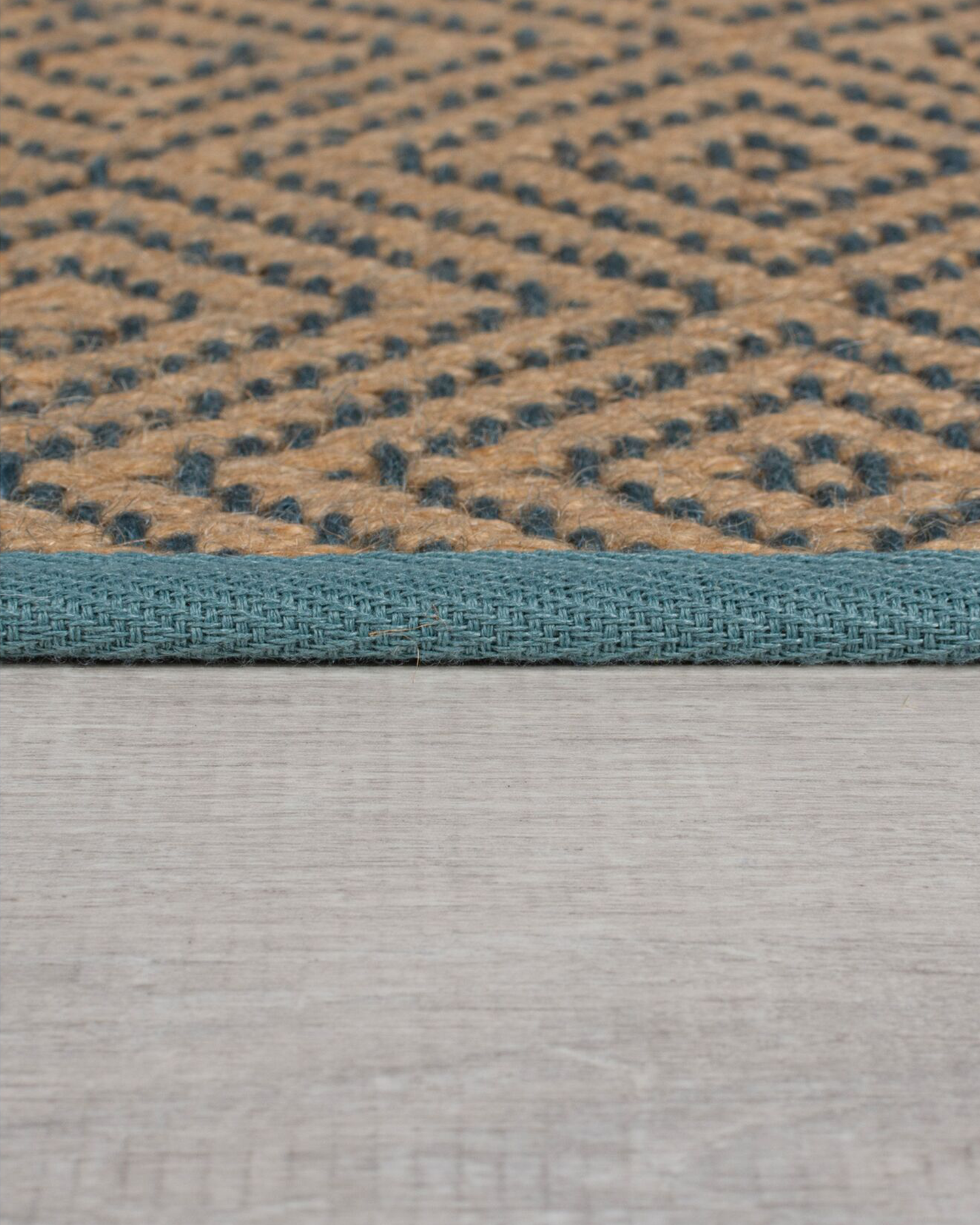 Tappeto in juta Diamond, naturale e blu