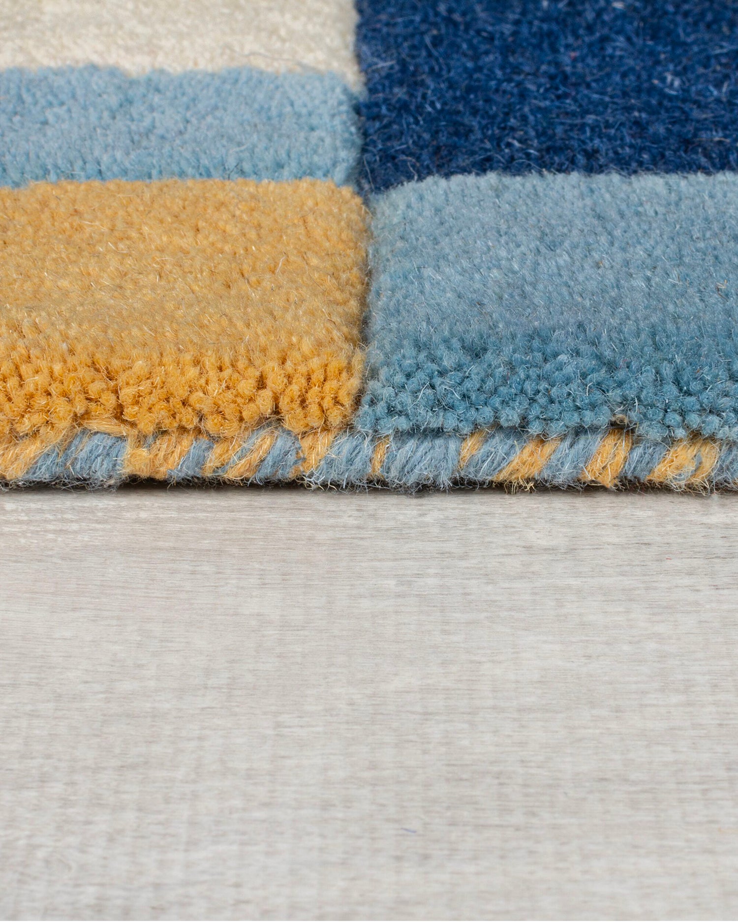 Tappeto in lana Kai, blu