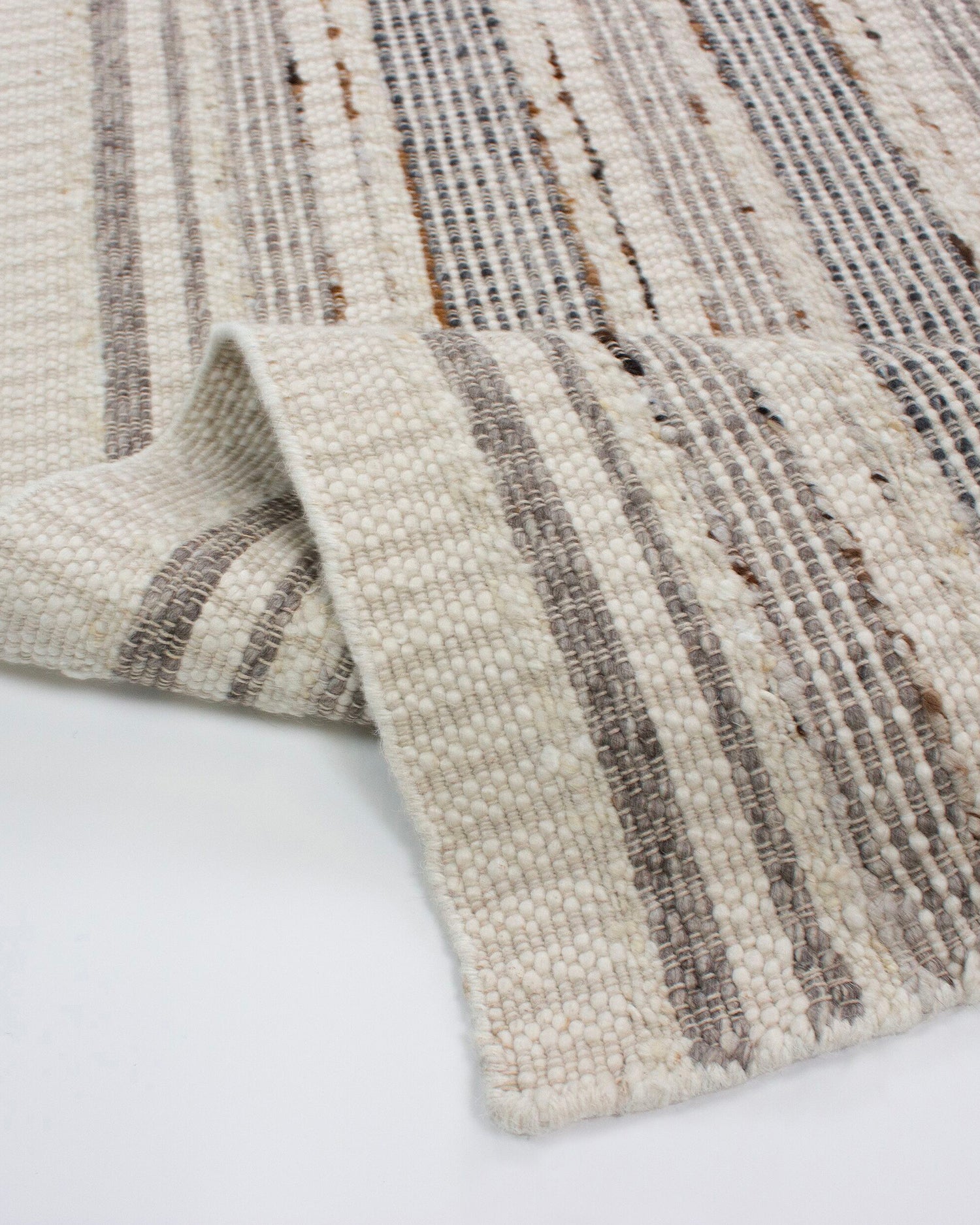 Runner fatto a mano in misto lana Veya Stripe