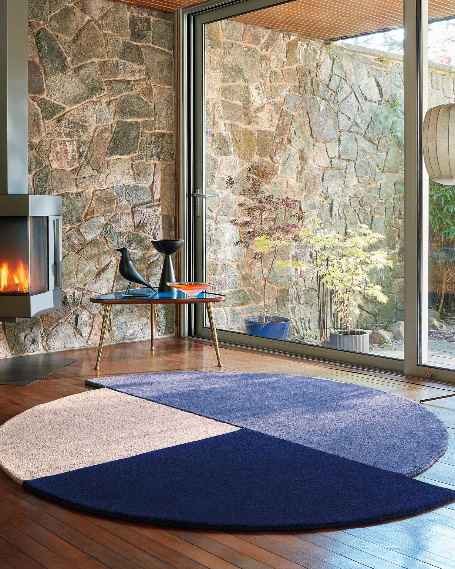 Tappeto rotondo fatto a mano in lana Mia