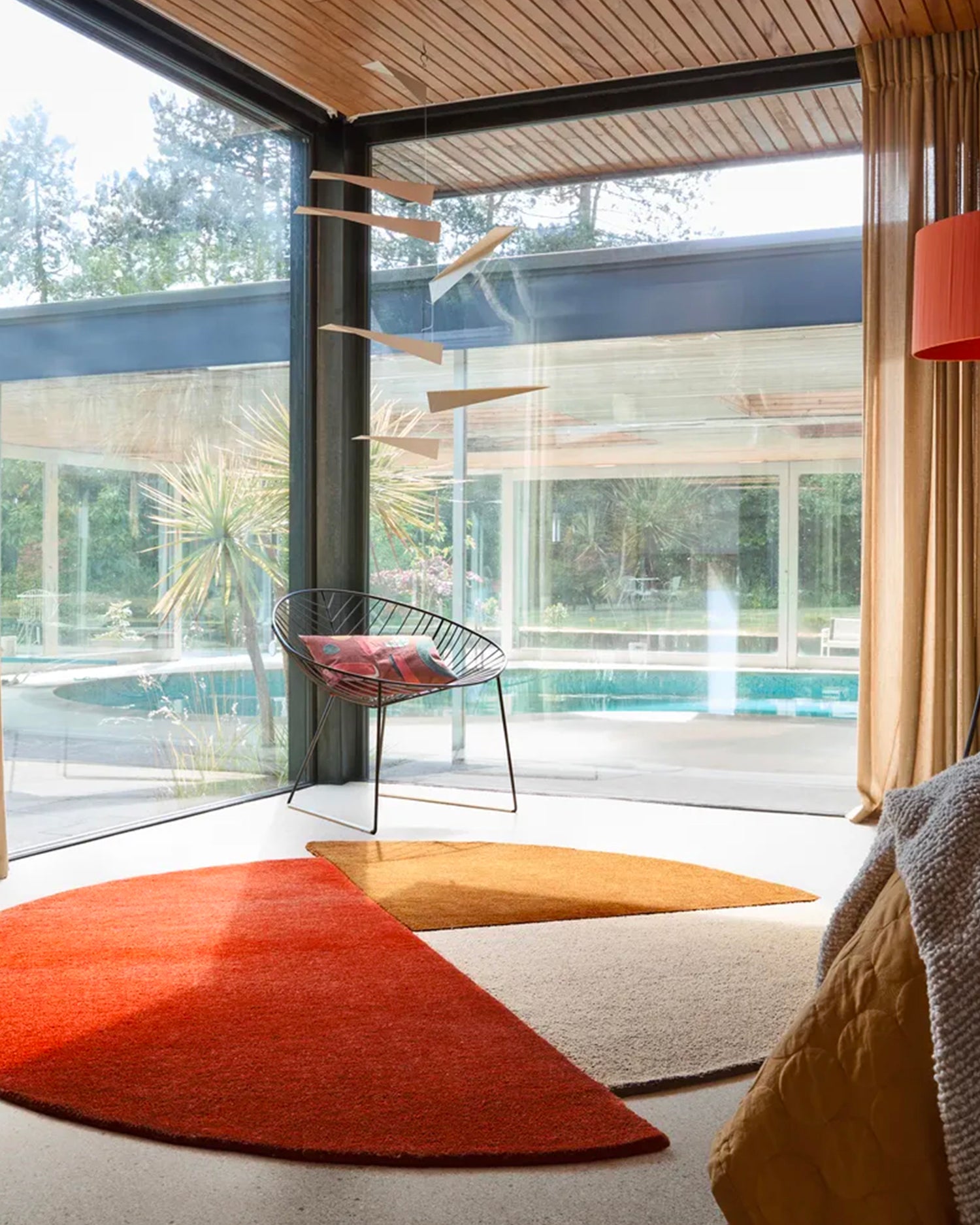 Tappeto rotondo fatto a mano in lana Mia