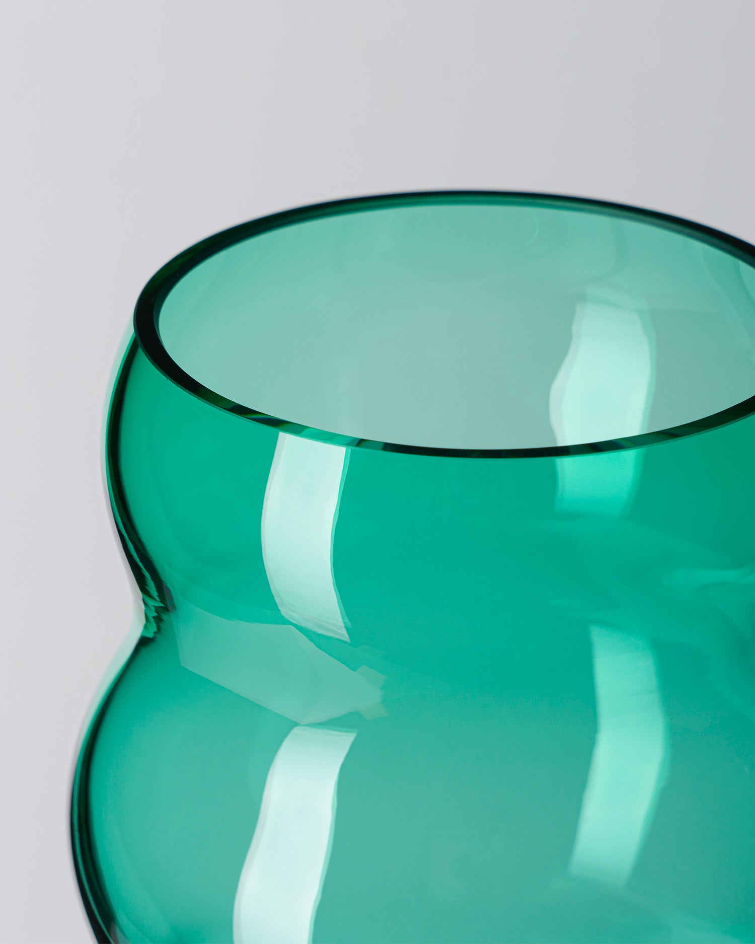 Vaso in cristallo realizzato a mano Muse