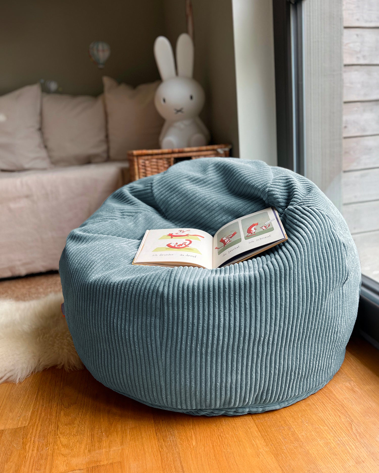 Pouf sacco per bambini in velluto a coste