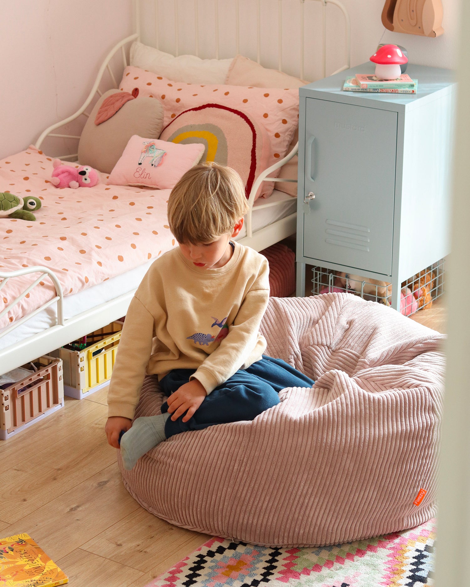 Pouf sacco per bambini in velluto a coste