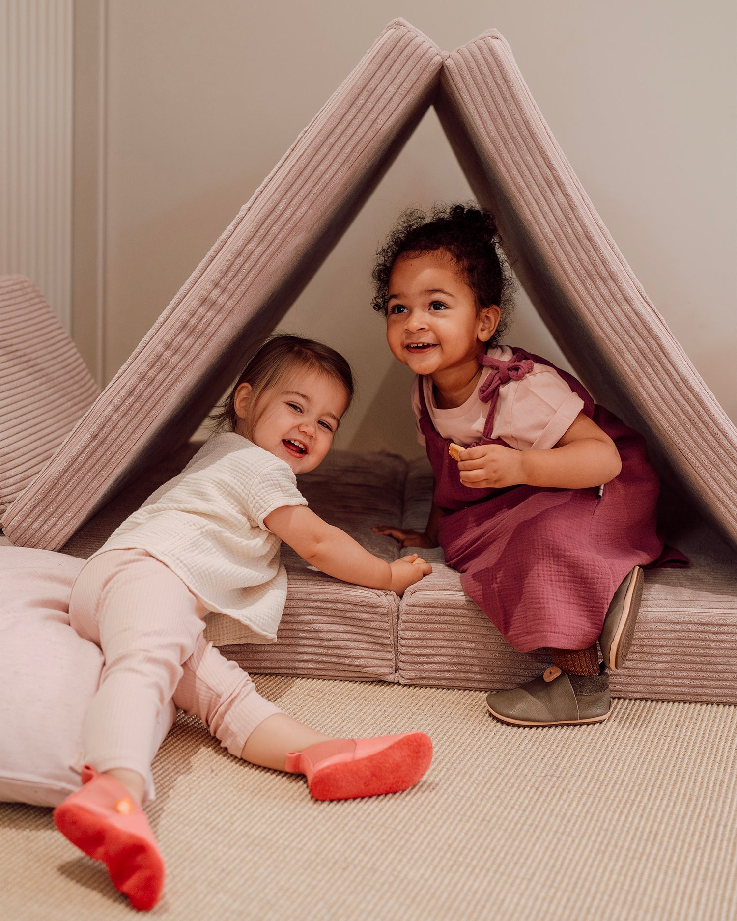 Divano modulare per bambini in velluto a coste