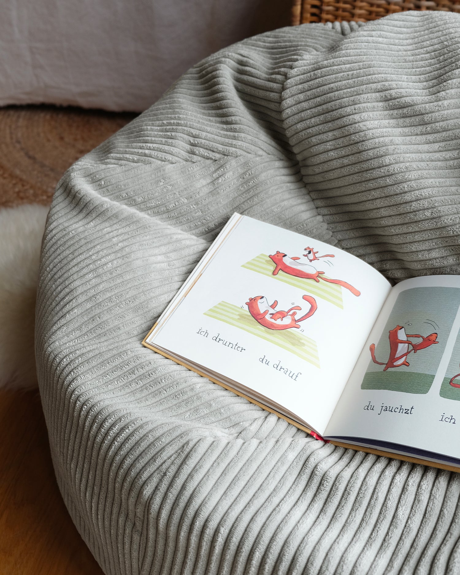 Pouf sacco per bambini in velluto a coste