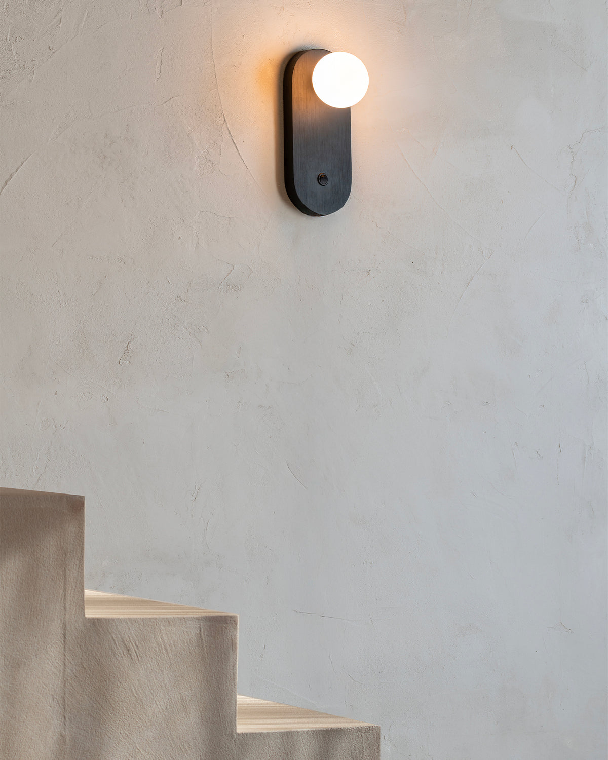 Lampada da parete in bambù Java
