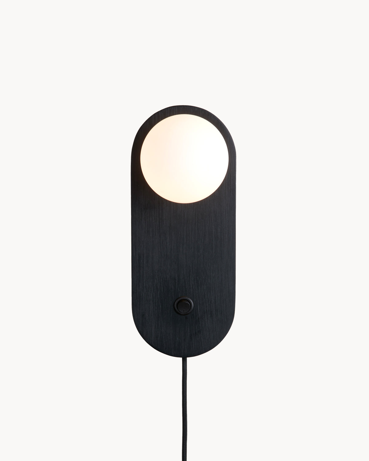 Lampada da parete in bambù Java