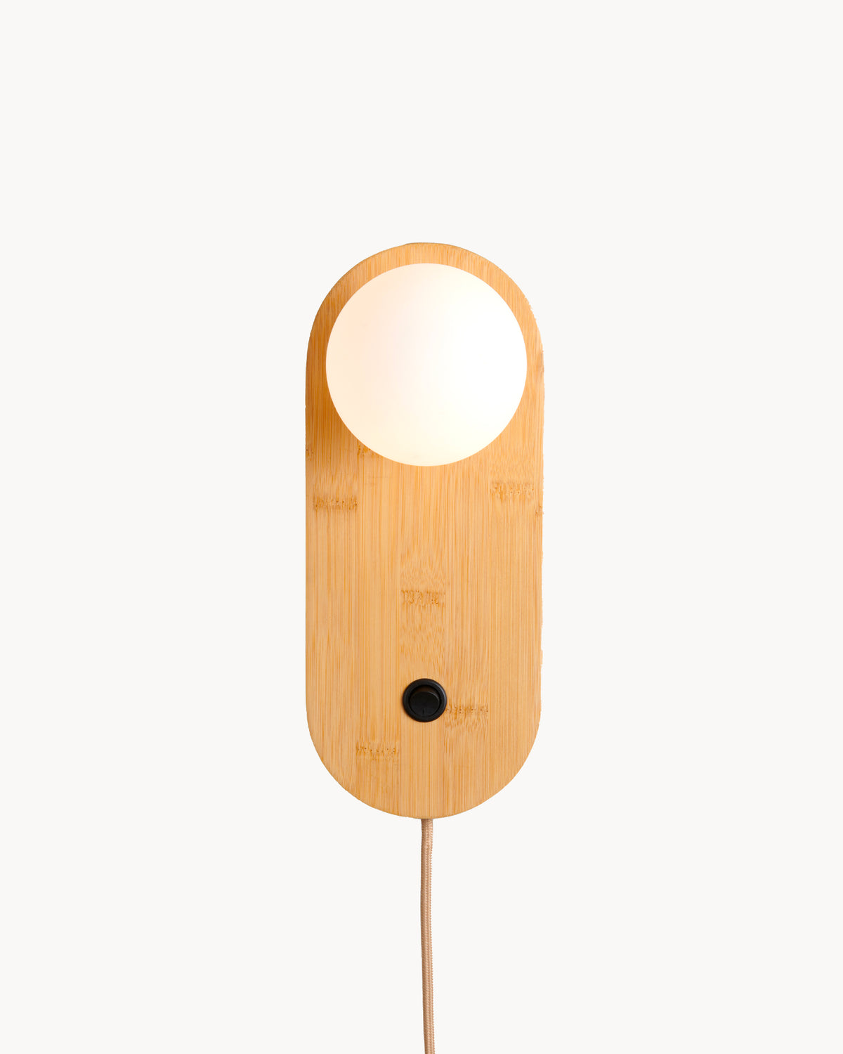 Lampada da parete in bambù Java