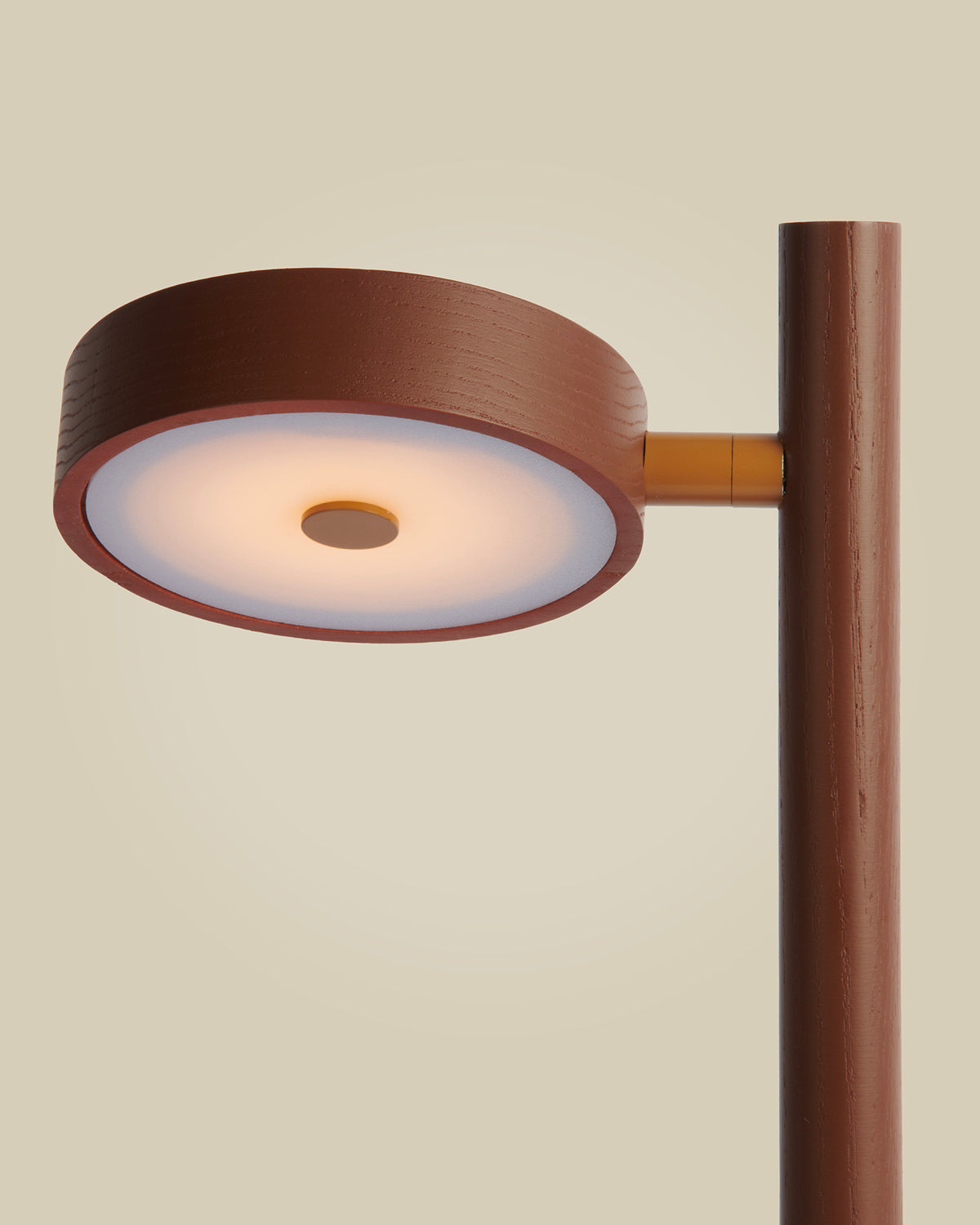 Lampada da tavolo in legno di frassino Okinawa
