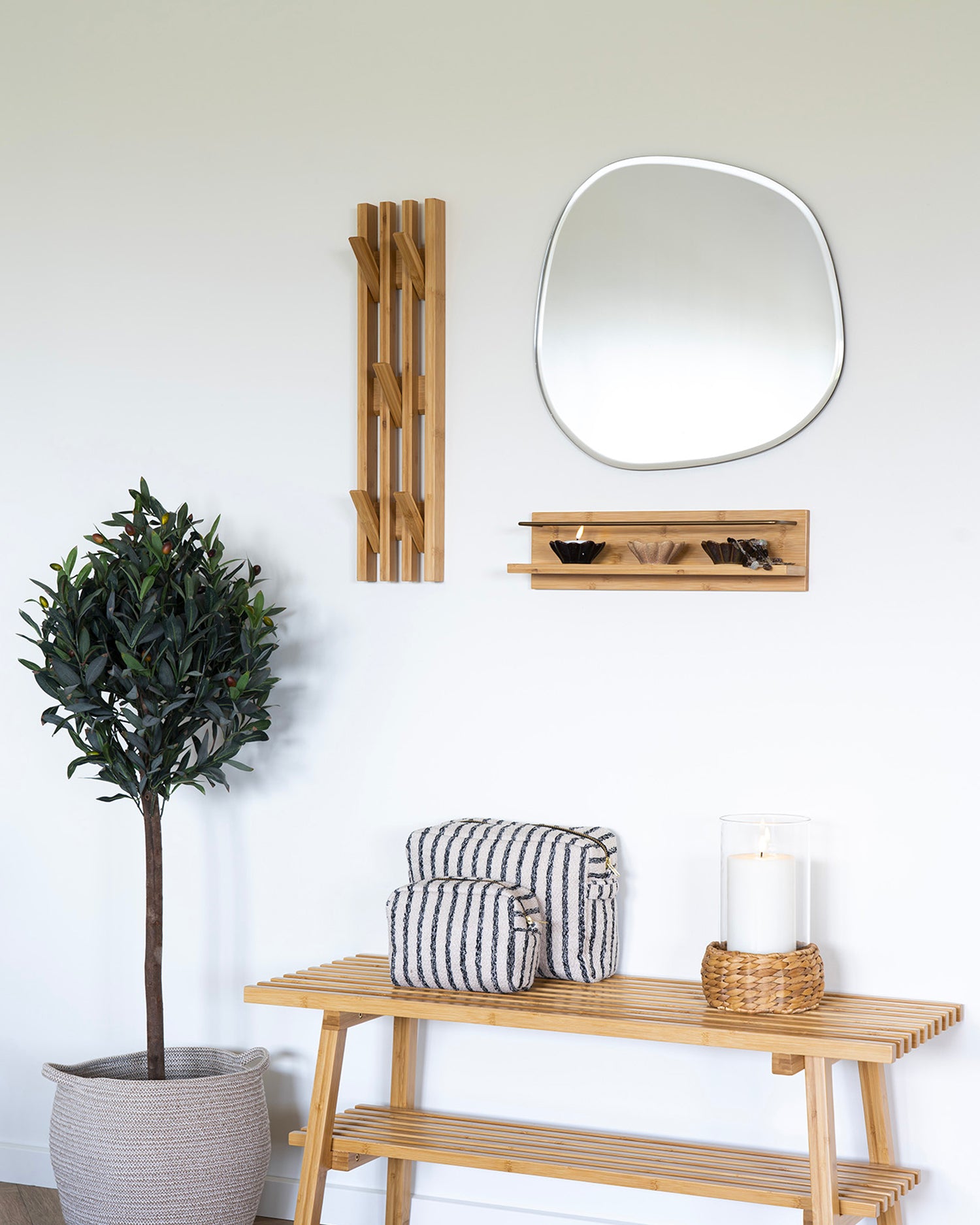 Appendiabiti in bamboo Ember