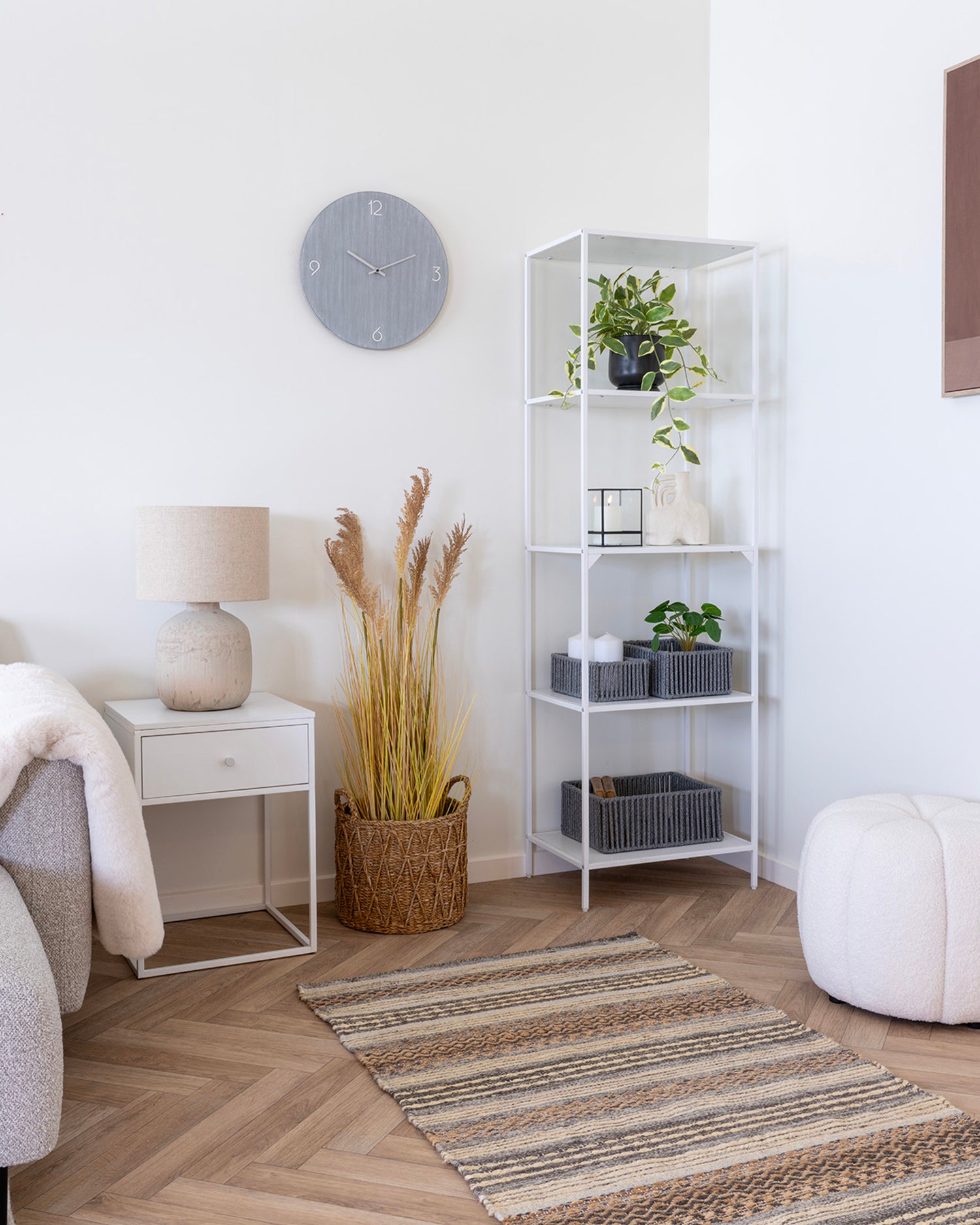 Comodino in metallo Vita