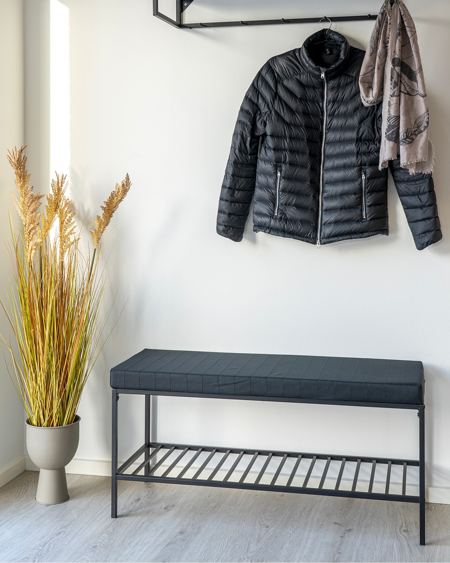 Panca in metallo con cuscino Vita