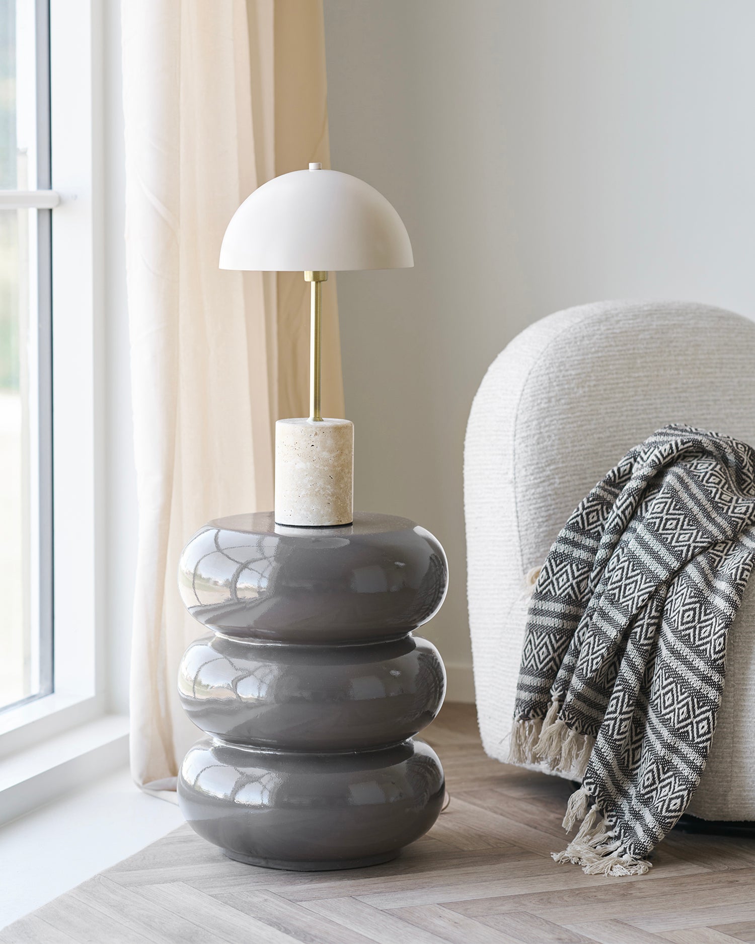 Lampada da tavolo con base in marmo Sheffield