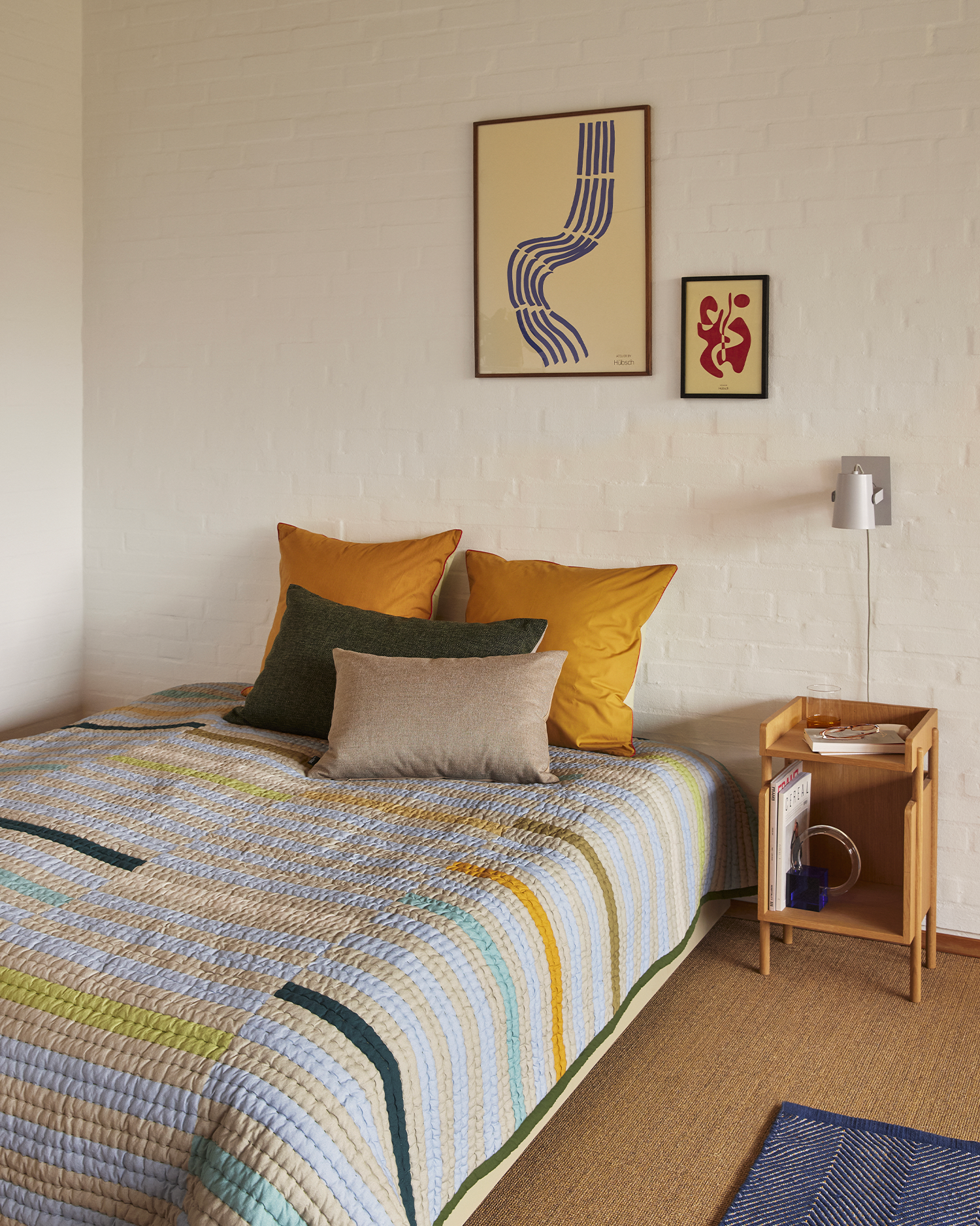 Comodino in legno di rovere Archive