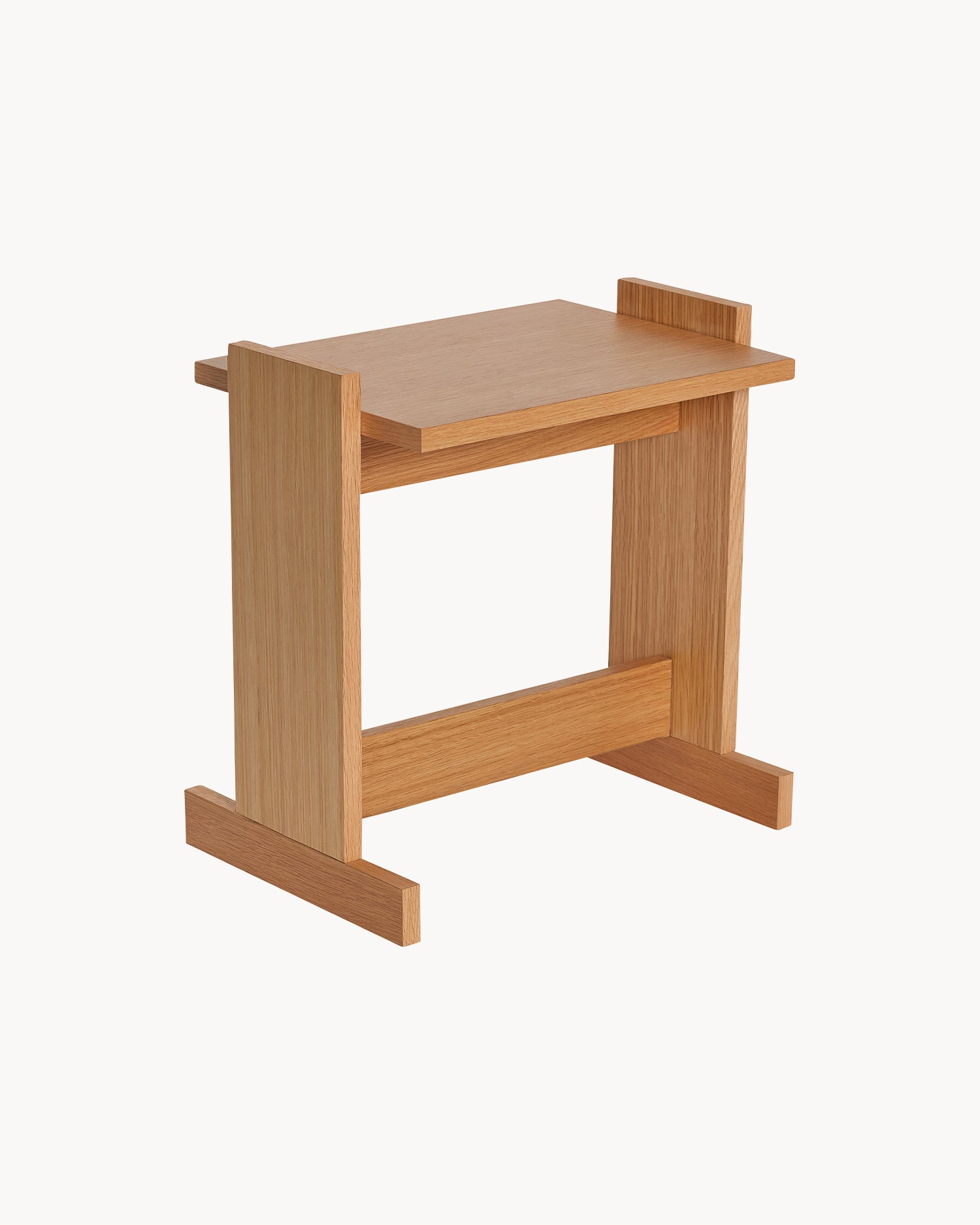 Tavolino in legno Futu