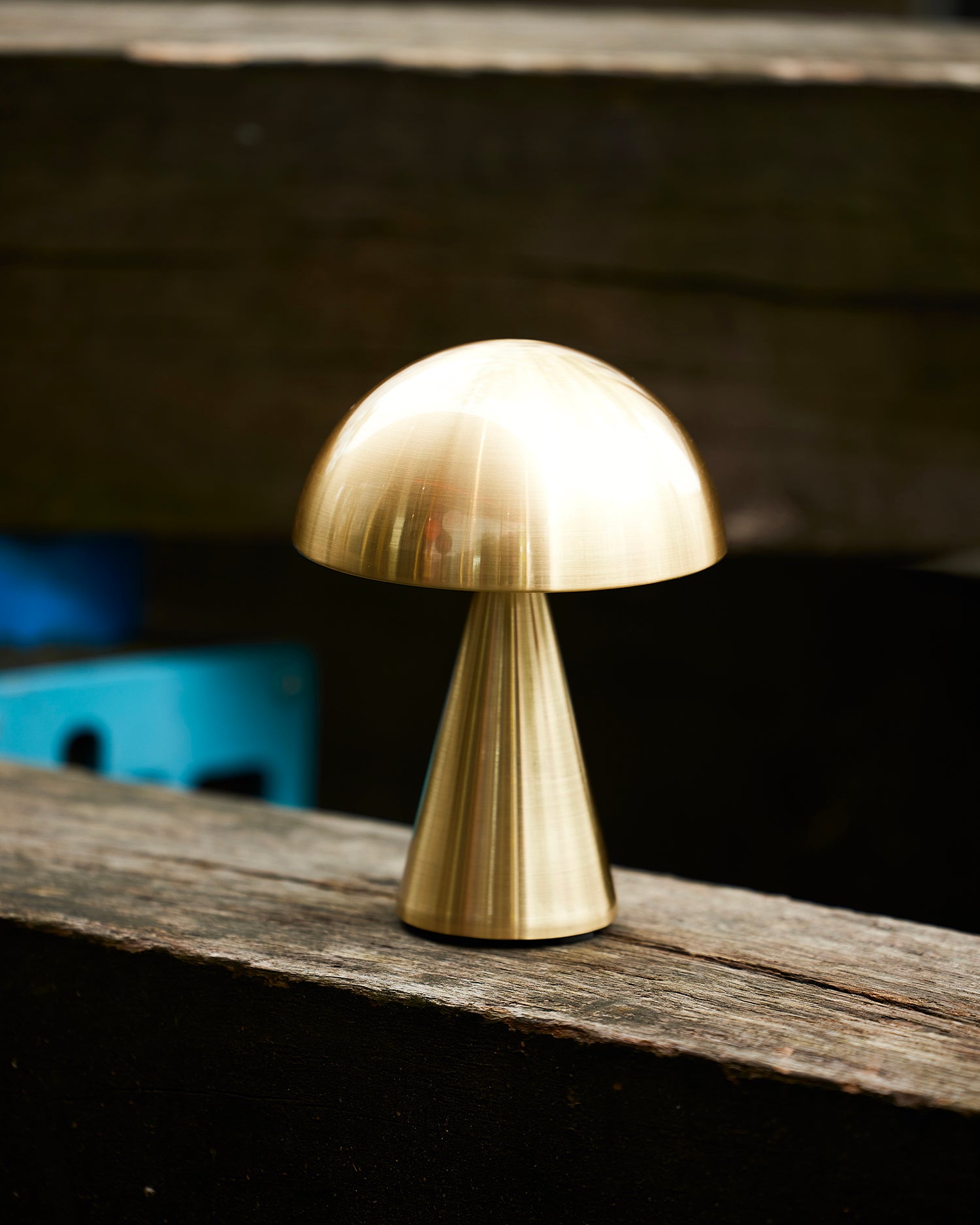 Lampada portatile Mush, ottone