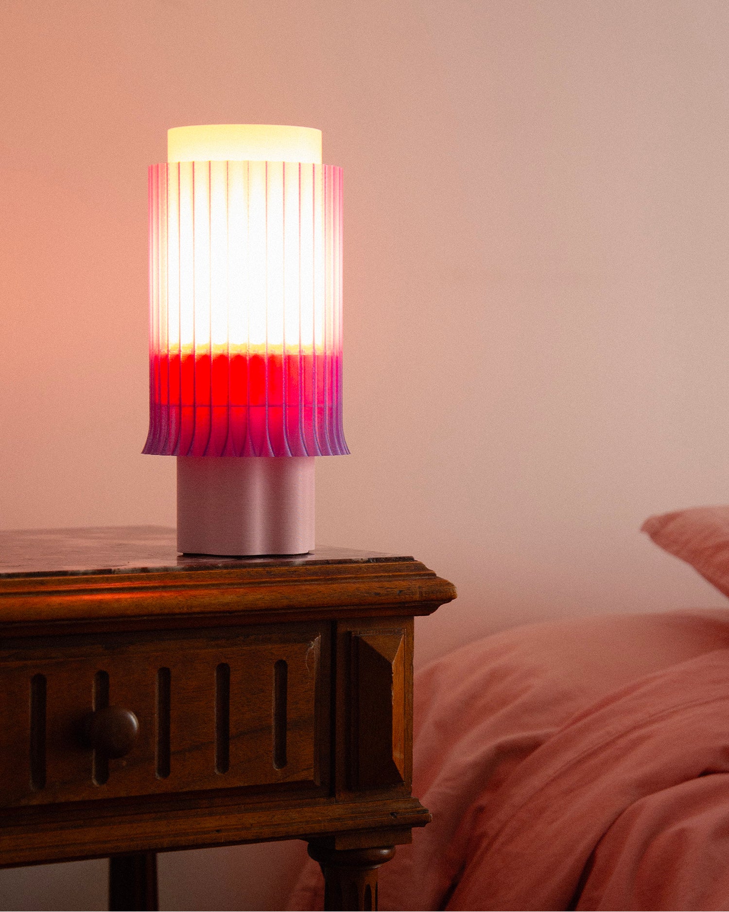 Lampada da tavolo stampata in 3D Silo