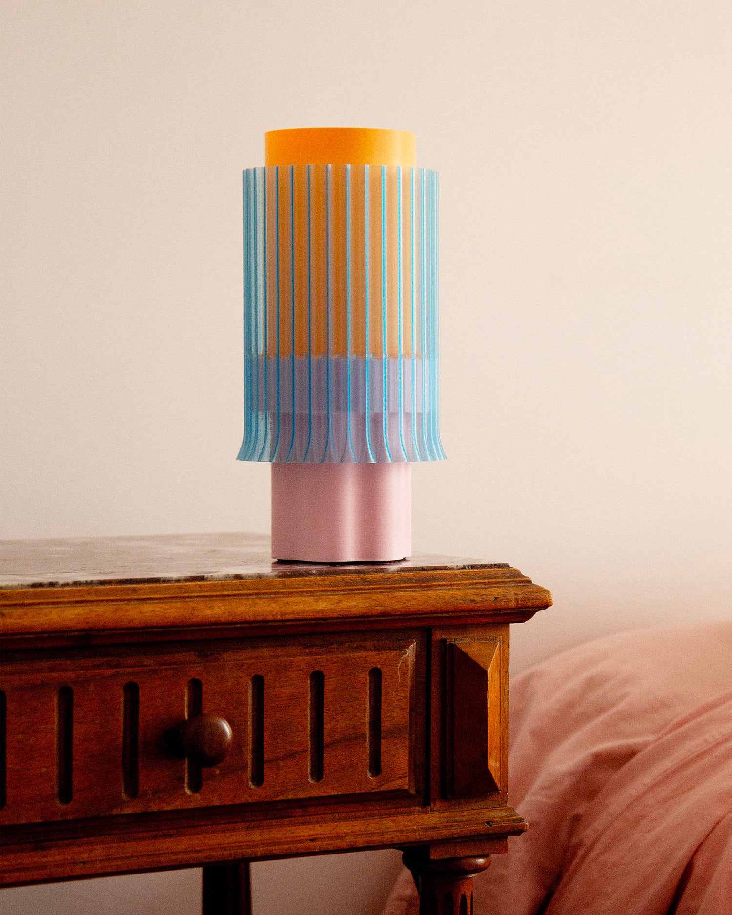 Lampada da tavolo stampata in 3D Silo