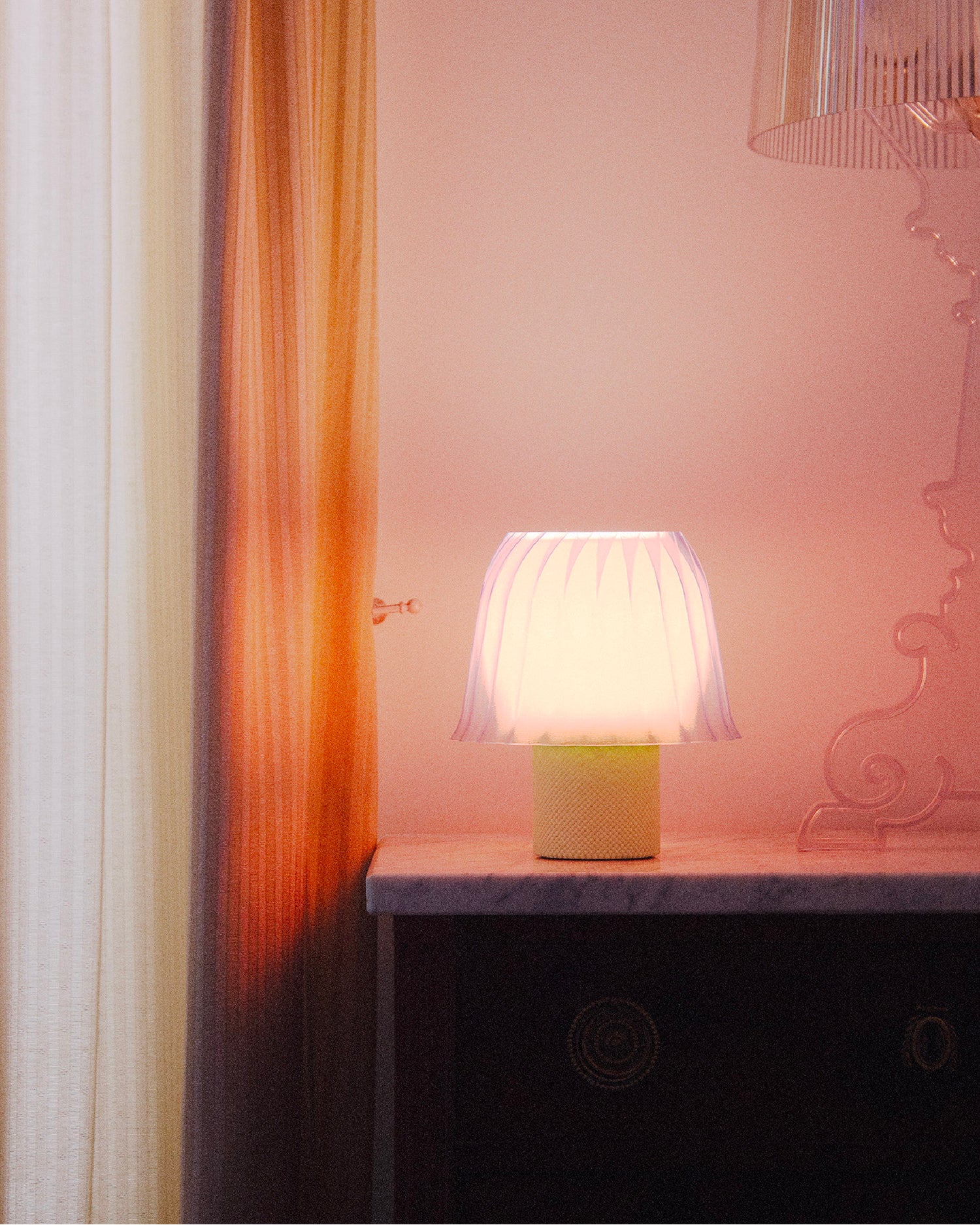 Lampada da tavolo stampata in 3D Ceno