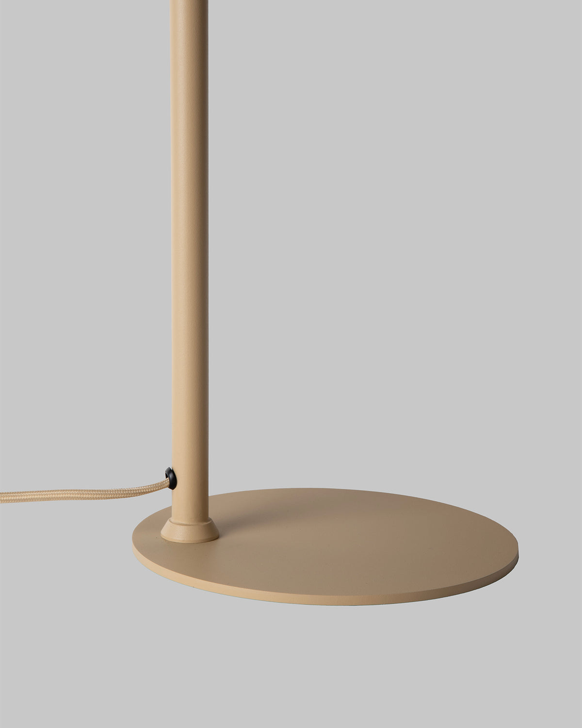 Lampada da tavolo in metallo Bilbao