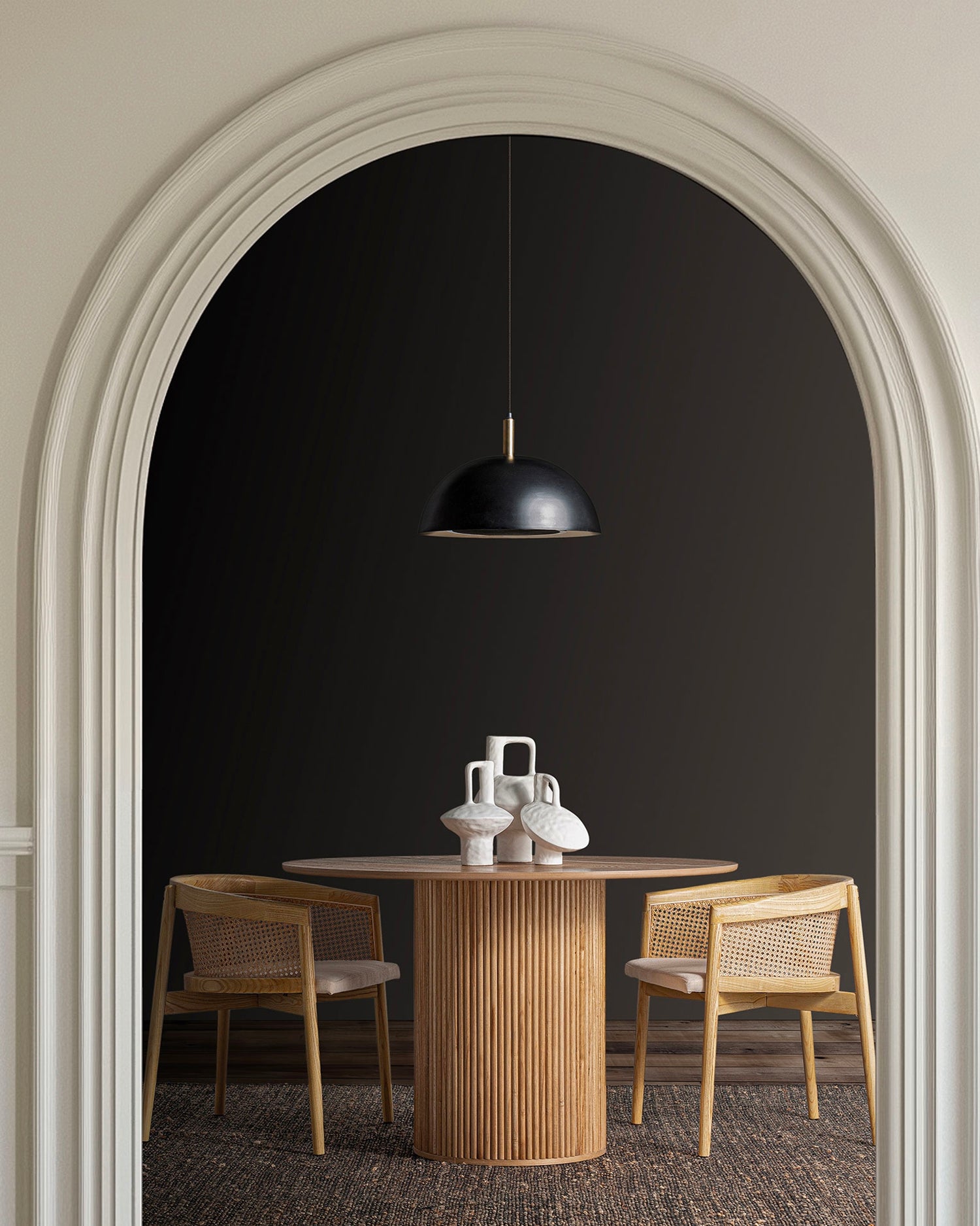 Tavolo da pranzo rotondo in legno con spazio contenitivo Skagen - Legno
