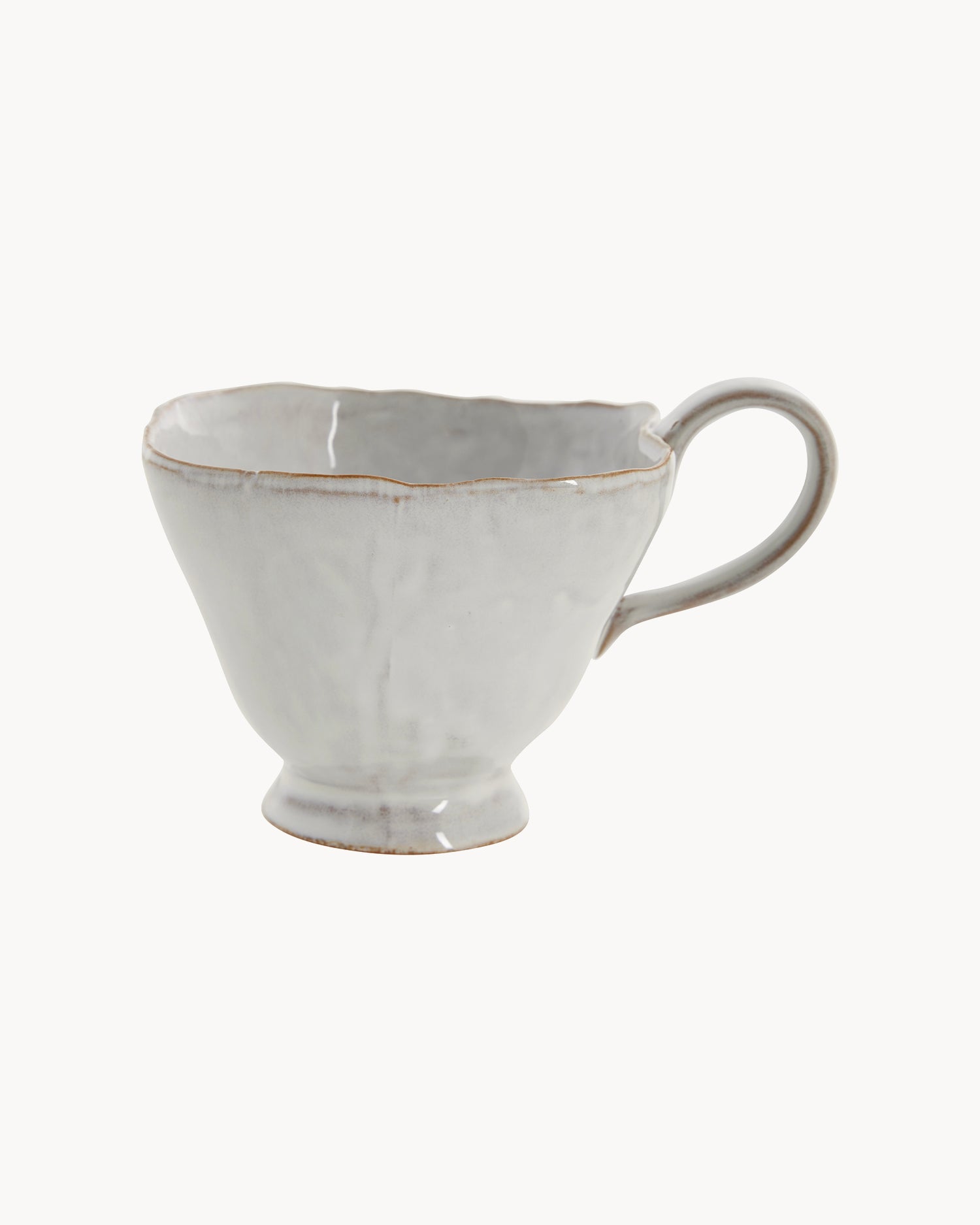 Mug in ceramica realizzata a mano Milla, bianca