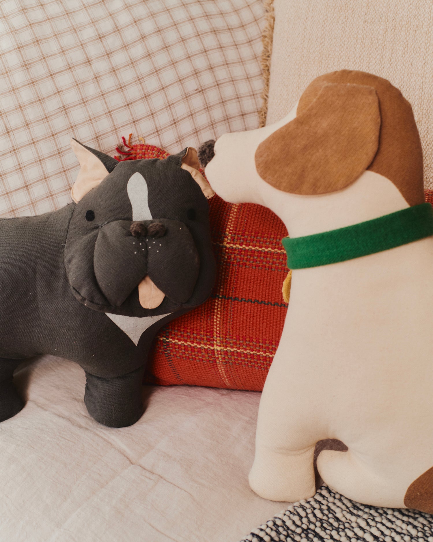 Cuscino in cotone realizzato a mano Jimmy