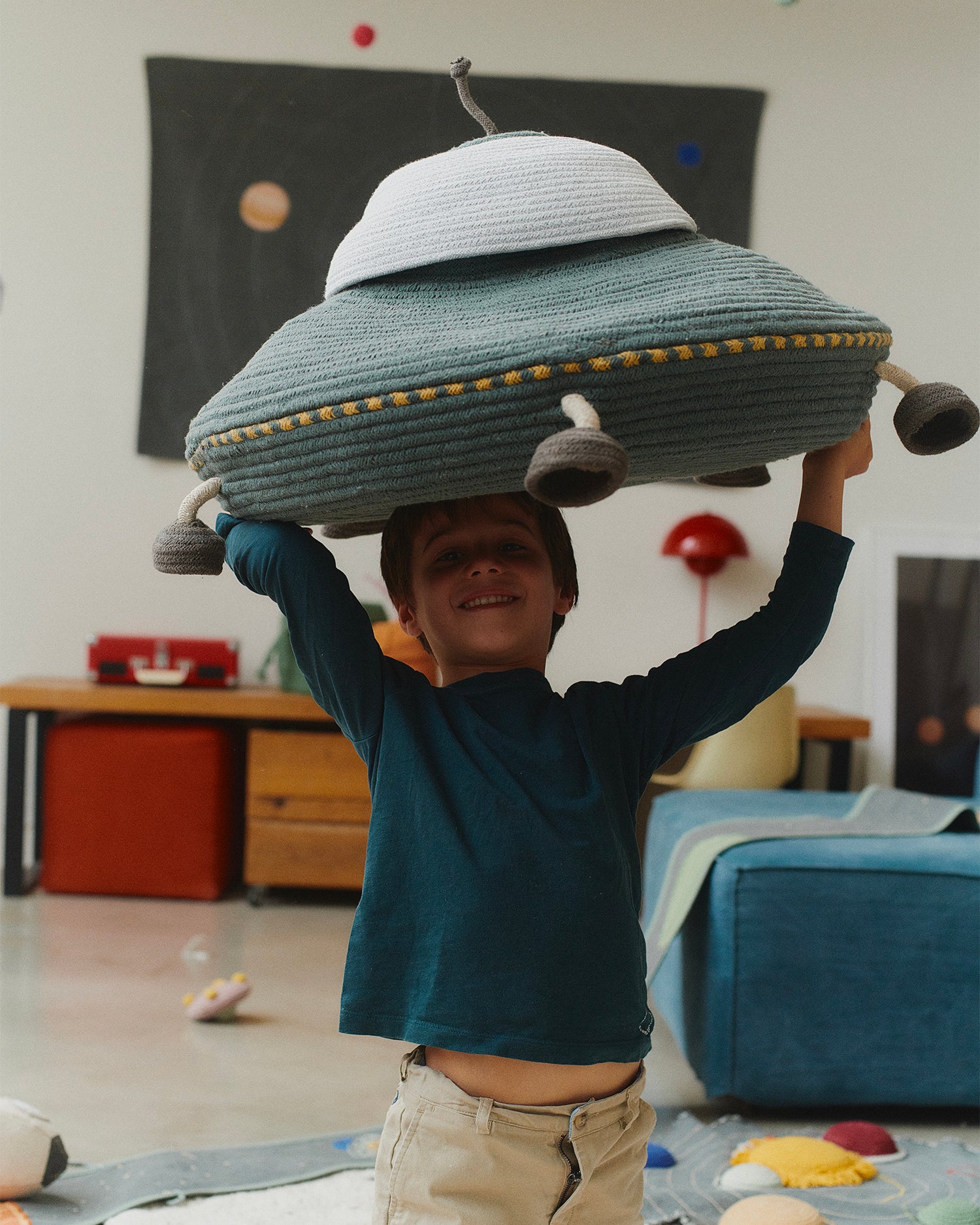 Cesto grande con coperchio realizzato a mano Ufo