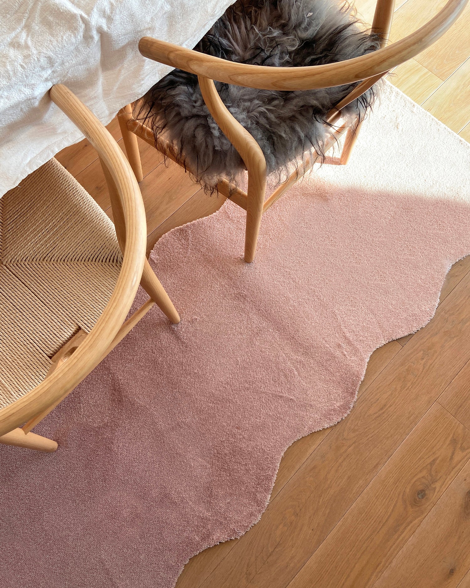 Runner lavabile dalla forma organica Nude