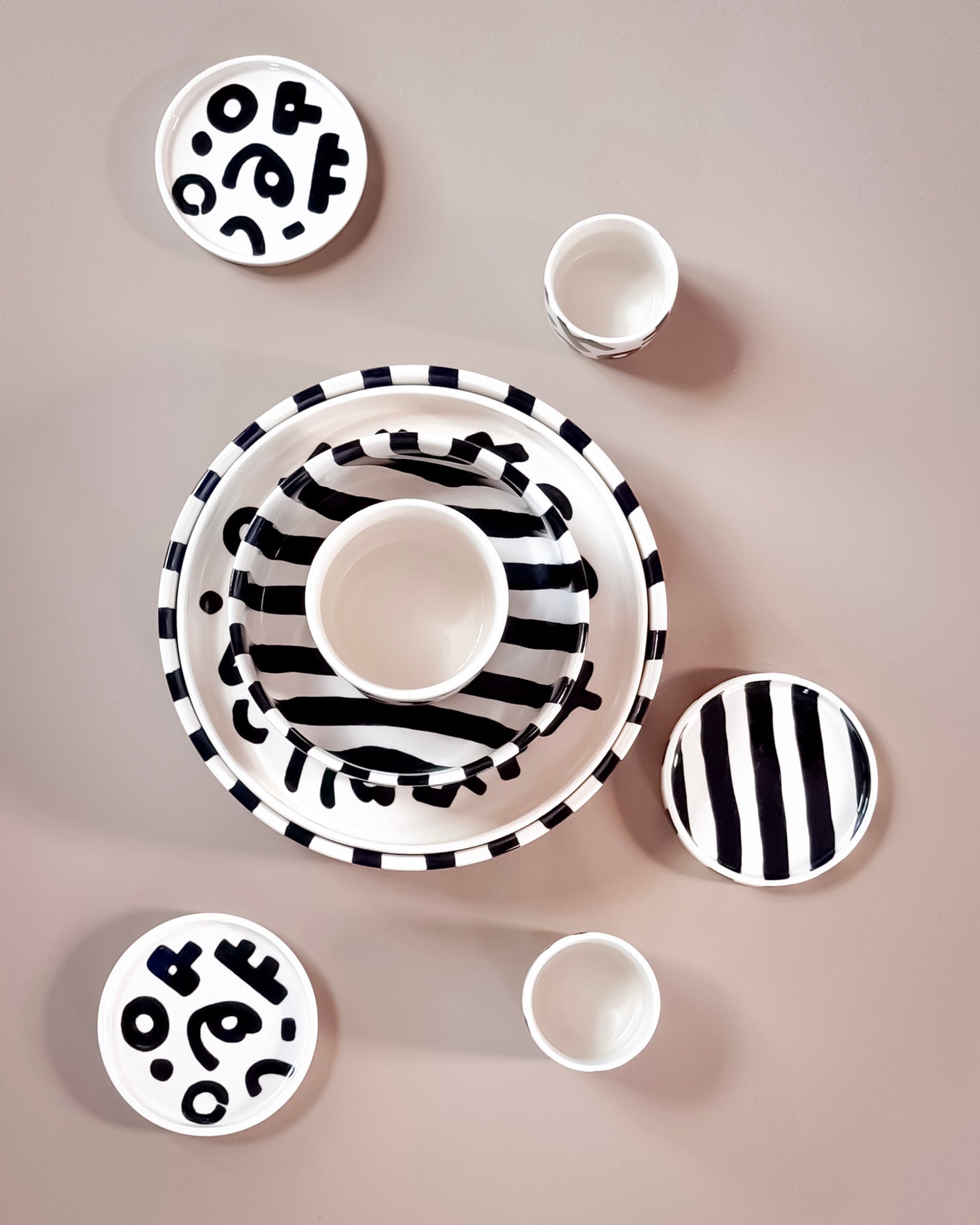 Piatto piccolo in ceramica dipinto a mano Magazin Minori