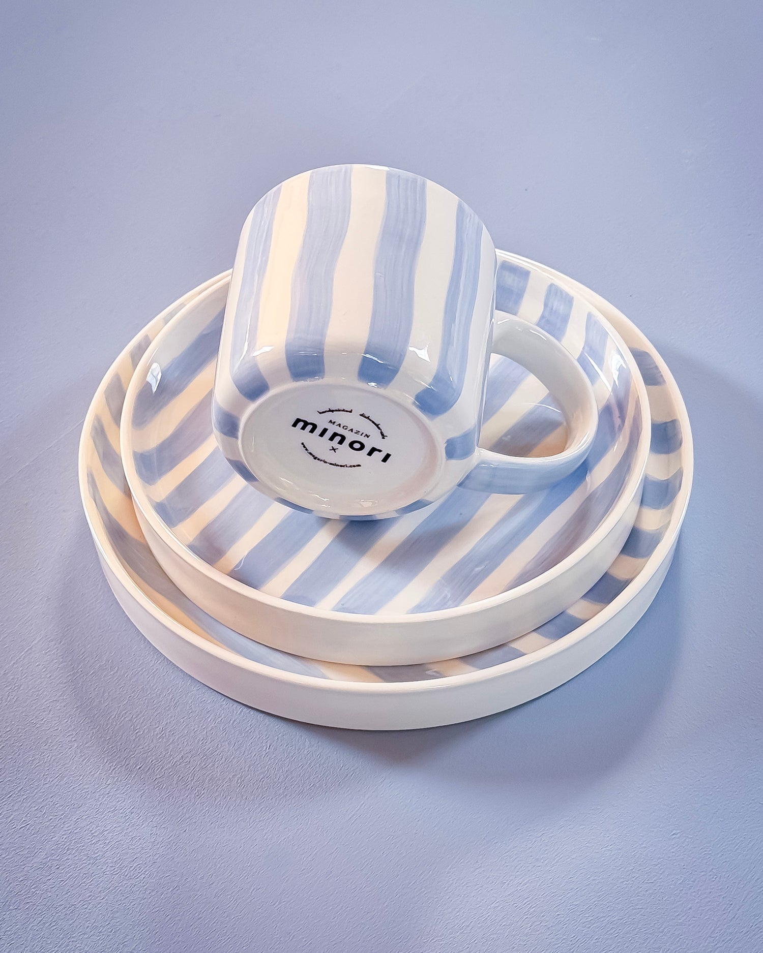 Piatto piccolo in ceramica dipinto a mano Magazin Minori