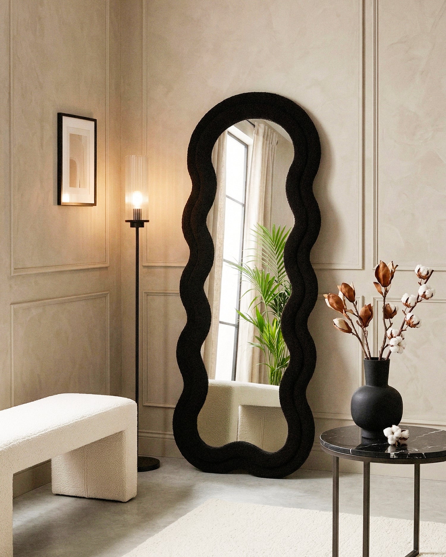 Specchio con cornice in velluto ondulato Teddy