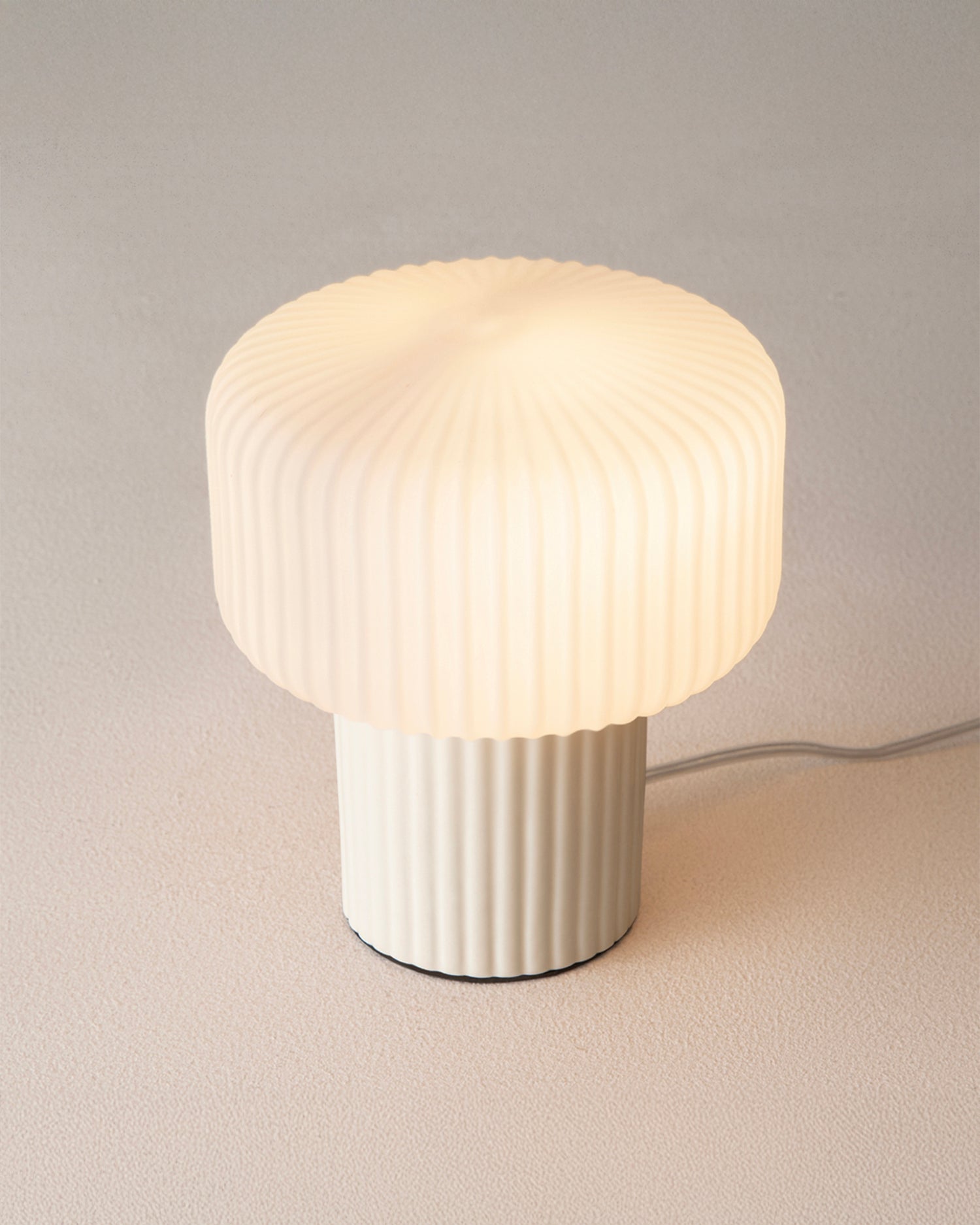 Lampada da tavolo in ceramica Omaggio