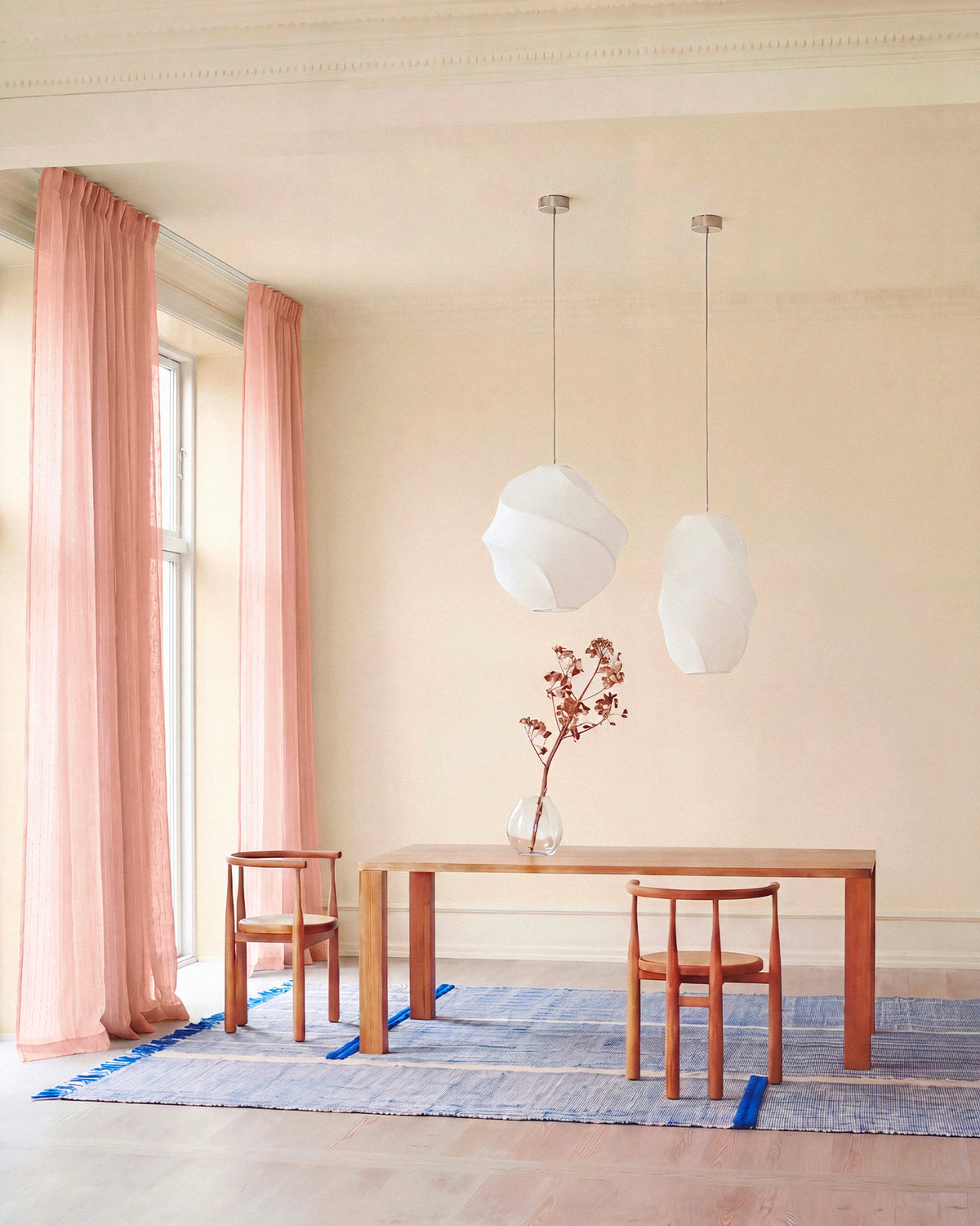 Lampada a sospensione con paralume in tessuto Bloom