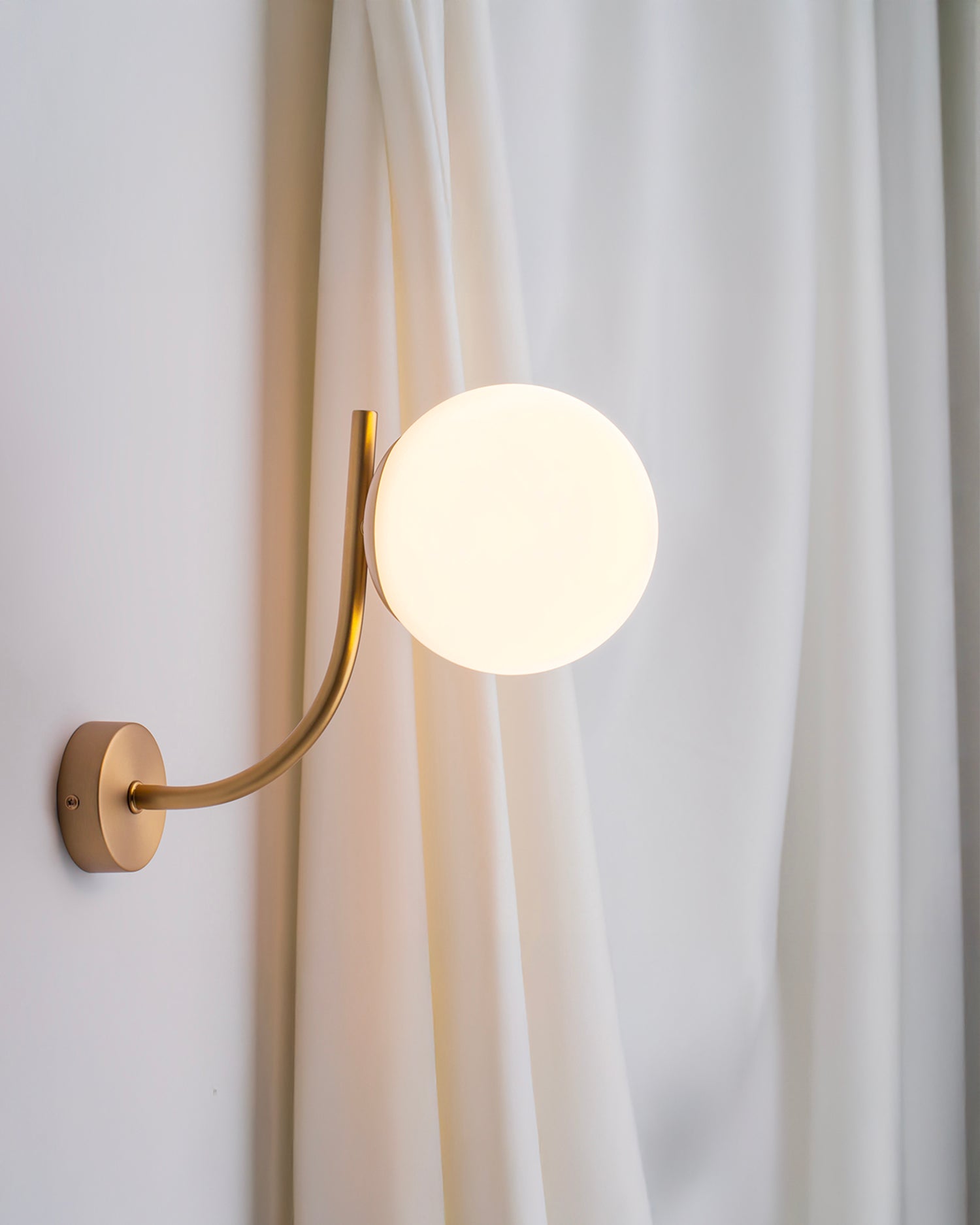 Lampada da parete in vetro e metallo Rendez-vous