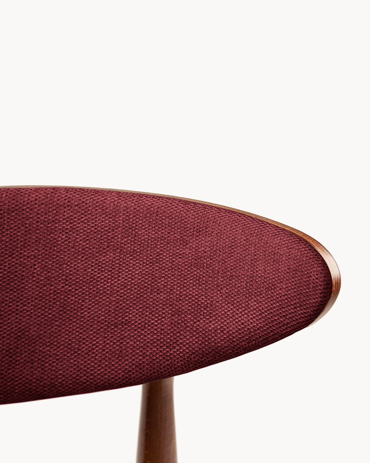 Sedia imbottita in chenille Rina