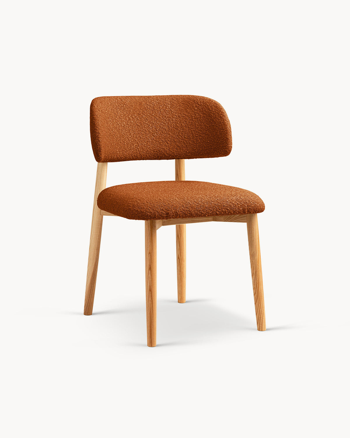 Sedia imbottita in bouclé e legno Evan