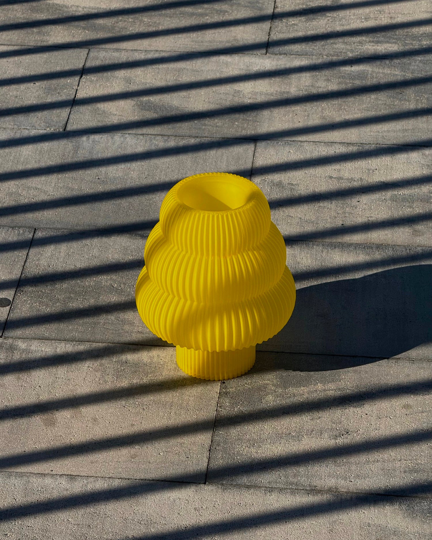 Lampada da tavolo stampata in 3D Luma