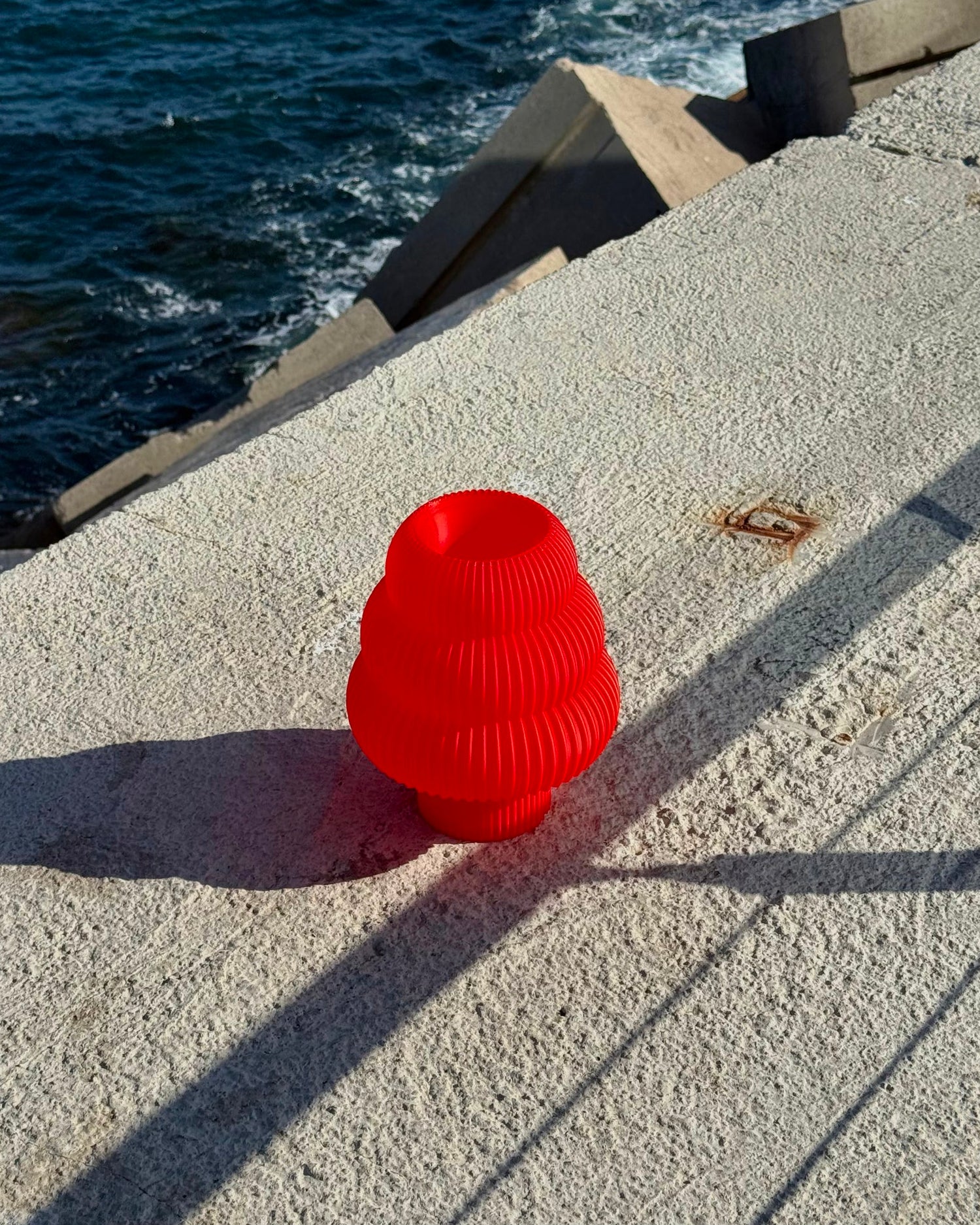 Lampada da tavolo stampata in 3D Luma