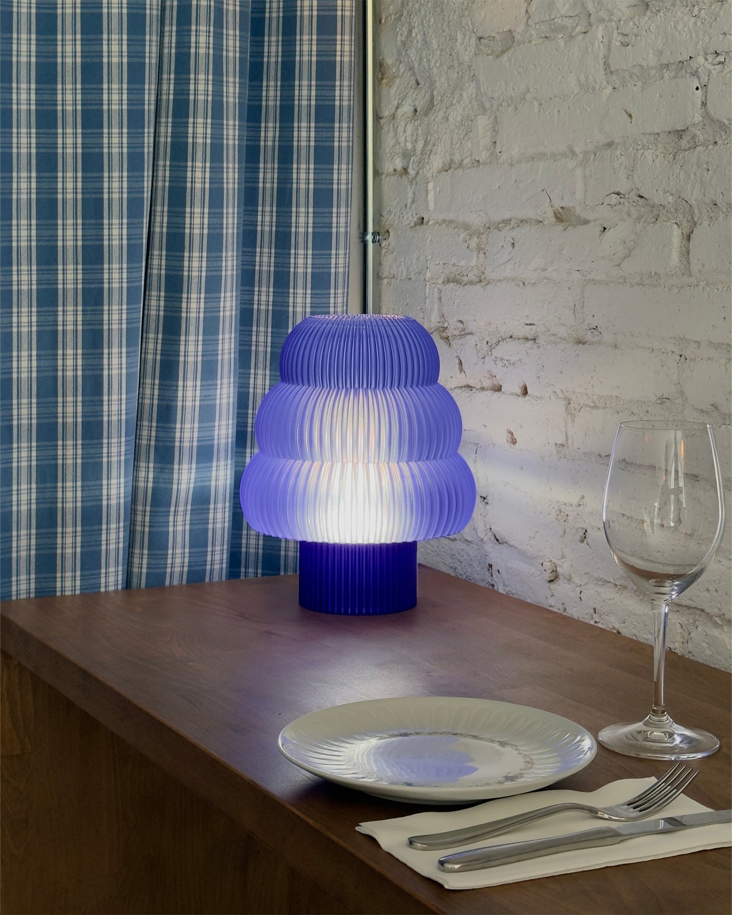 Lampada da tavolo stampata in 3D Luma