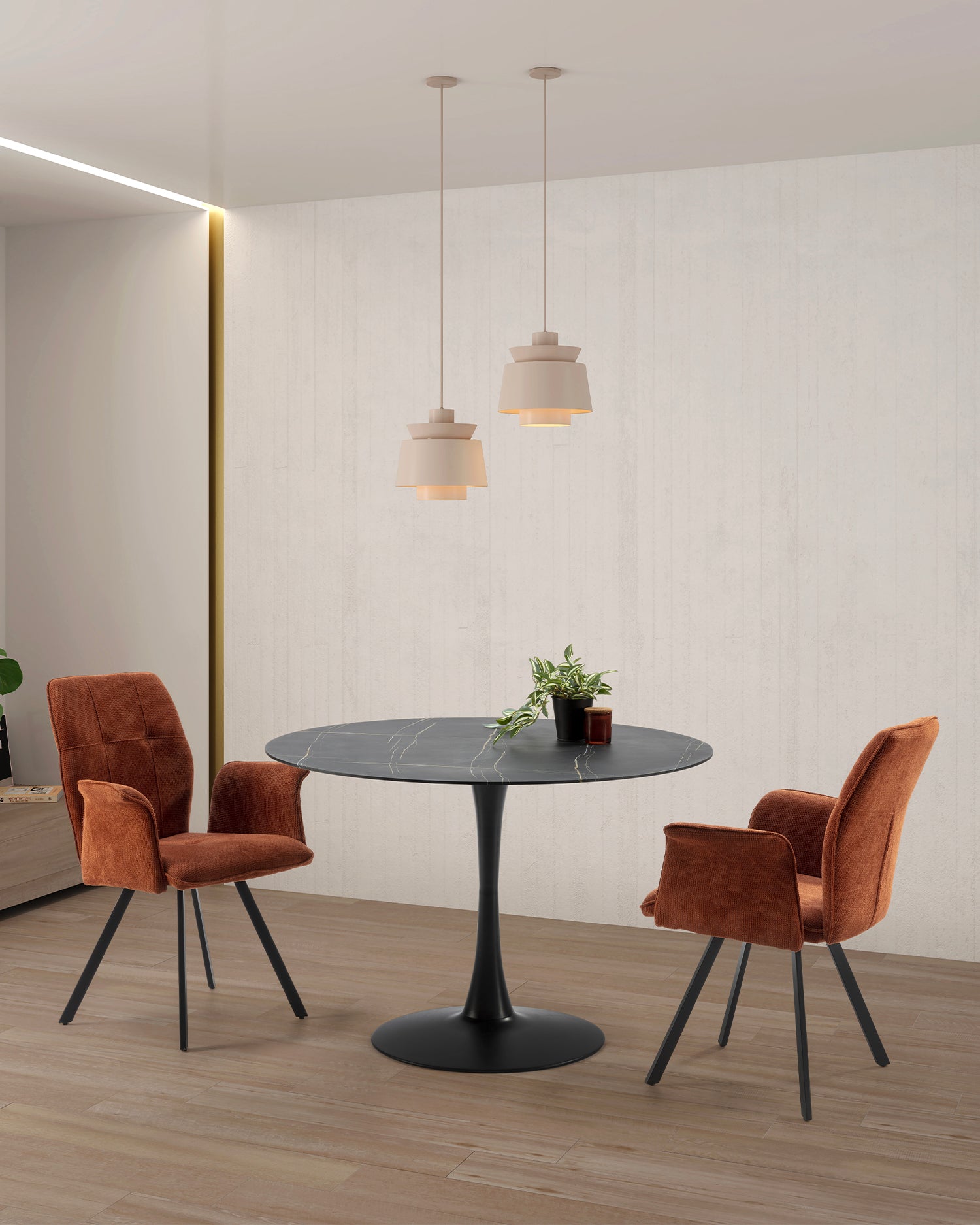 Tavolo da pranzo rotondo con piano in vetro effetto marmo Ada